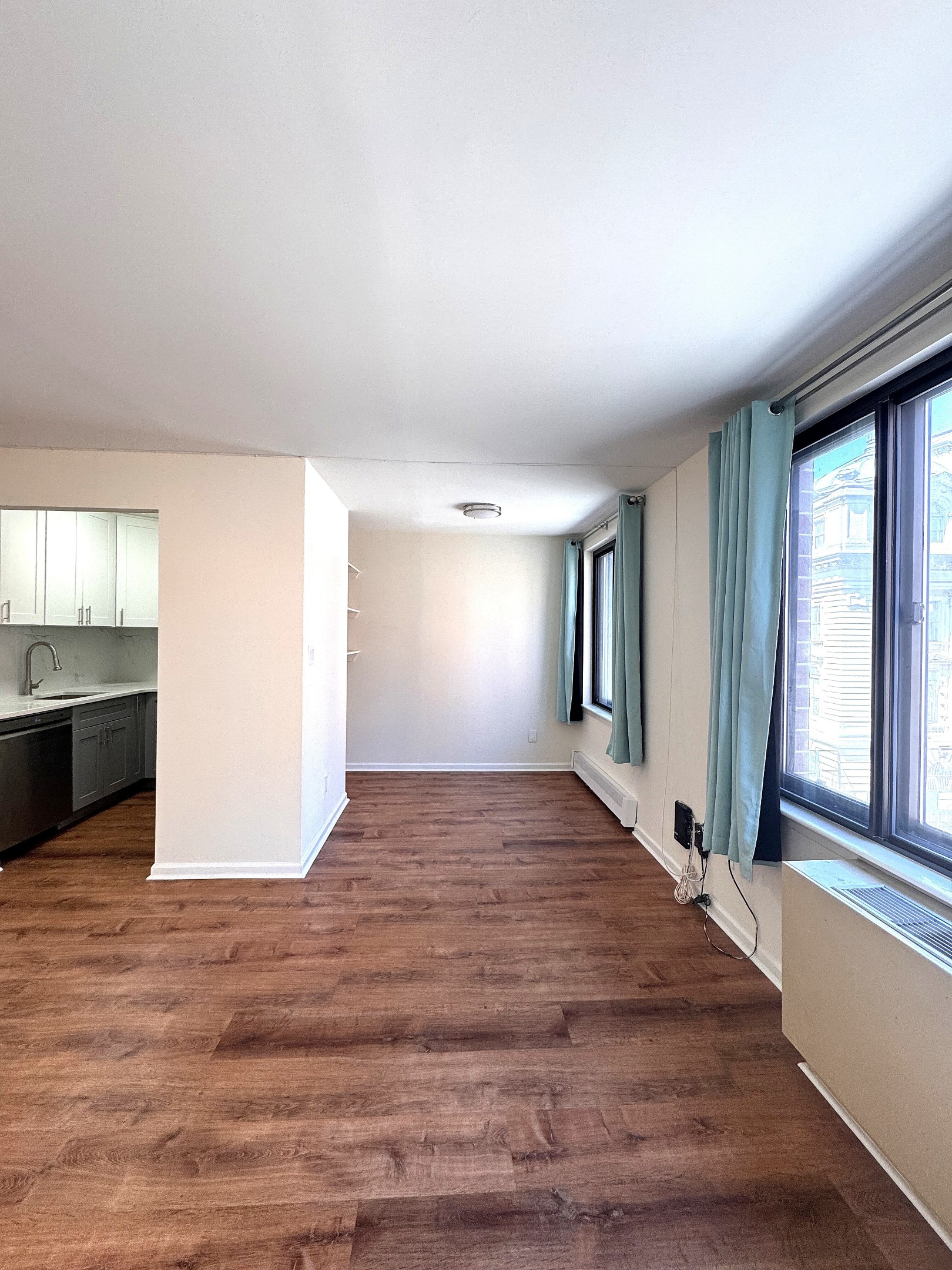 179 Grand Street 5E
