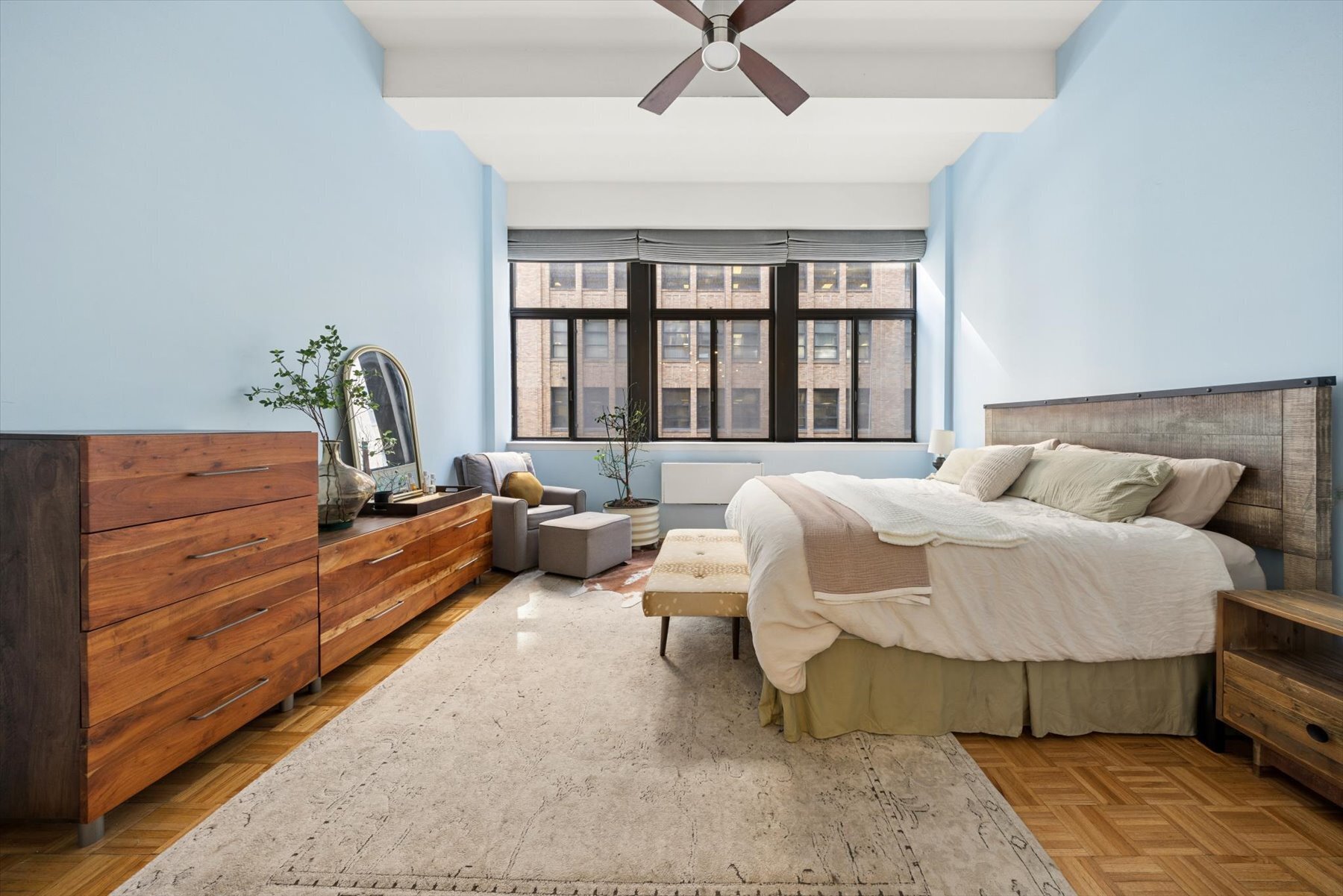 310 E 46th Street 4E