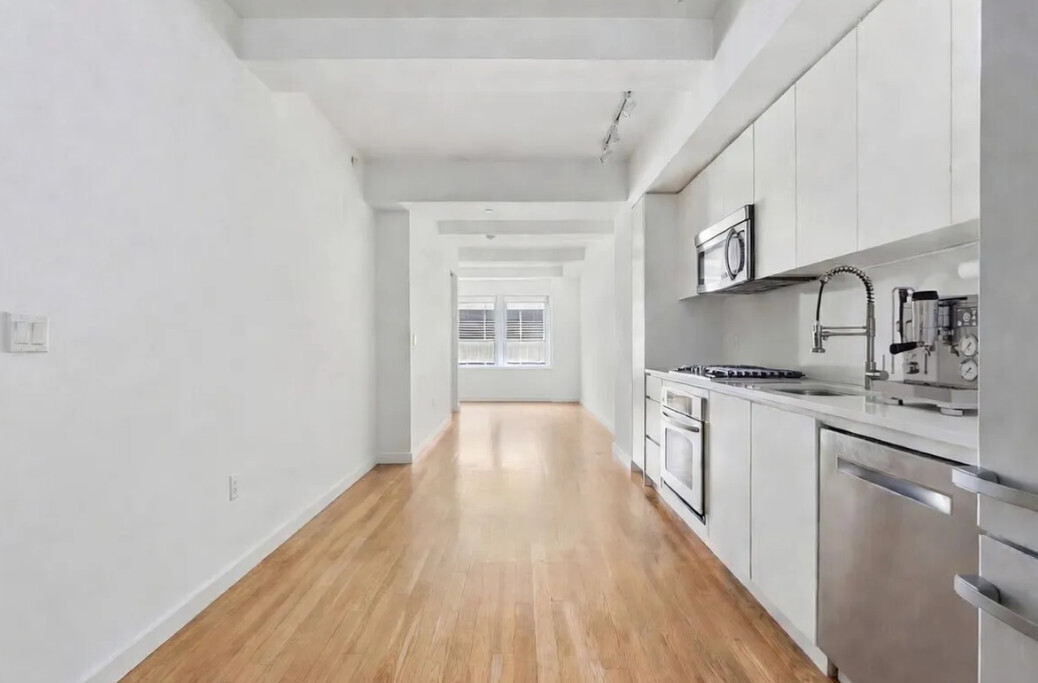90 William Street 8H