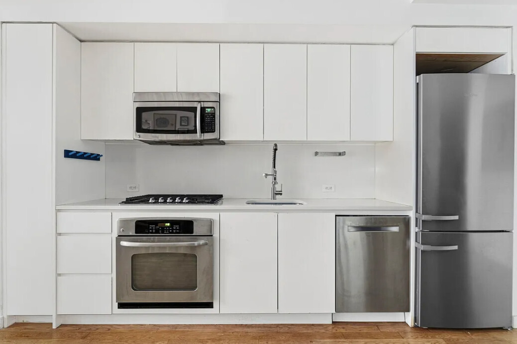 90 William Street 8H