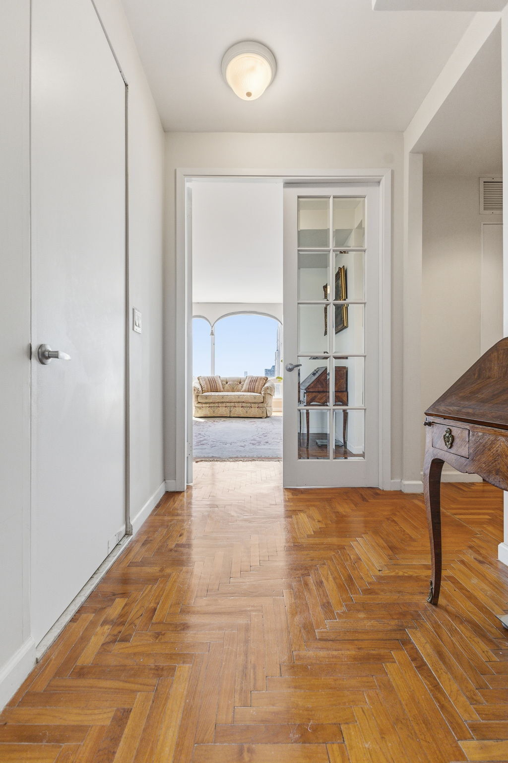 524 E 72nd Street 33CDE