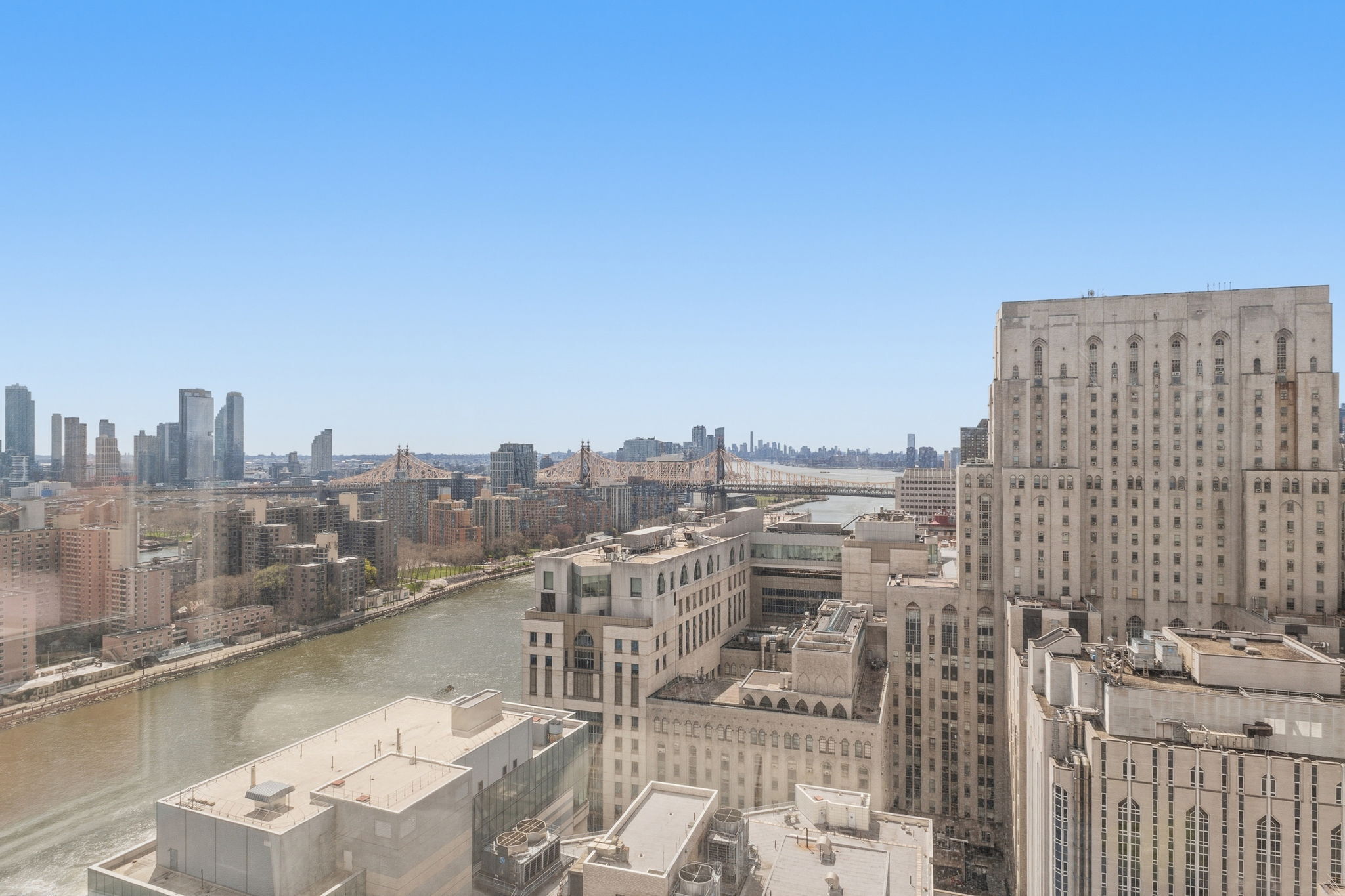 524 E 72nd Street 33CDE