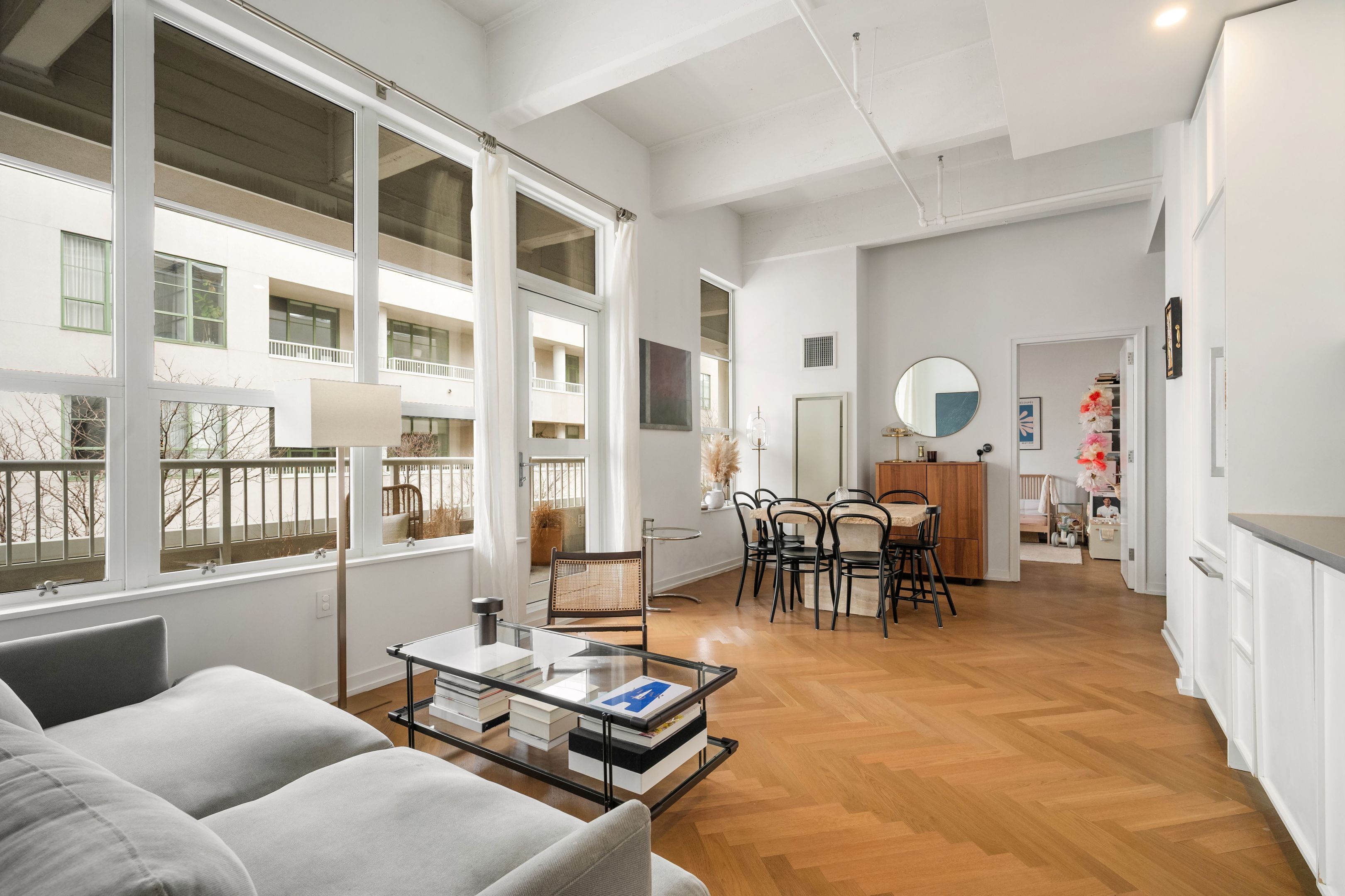 184 Kent Avenue B506