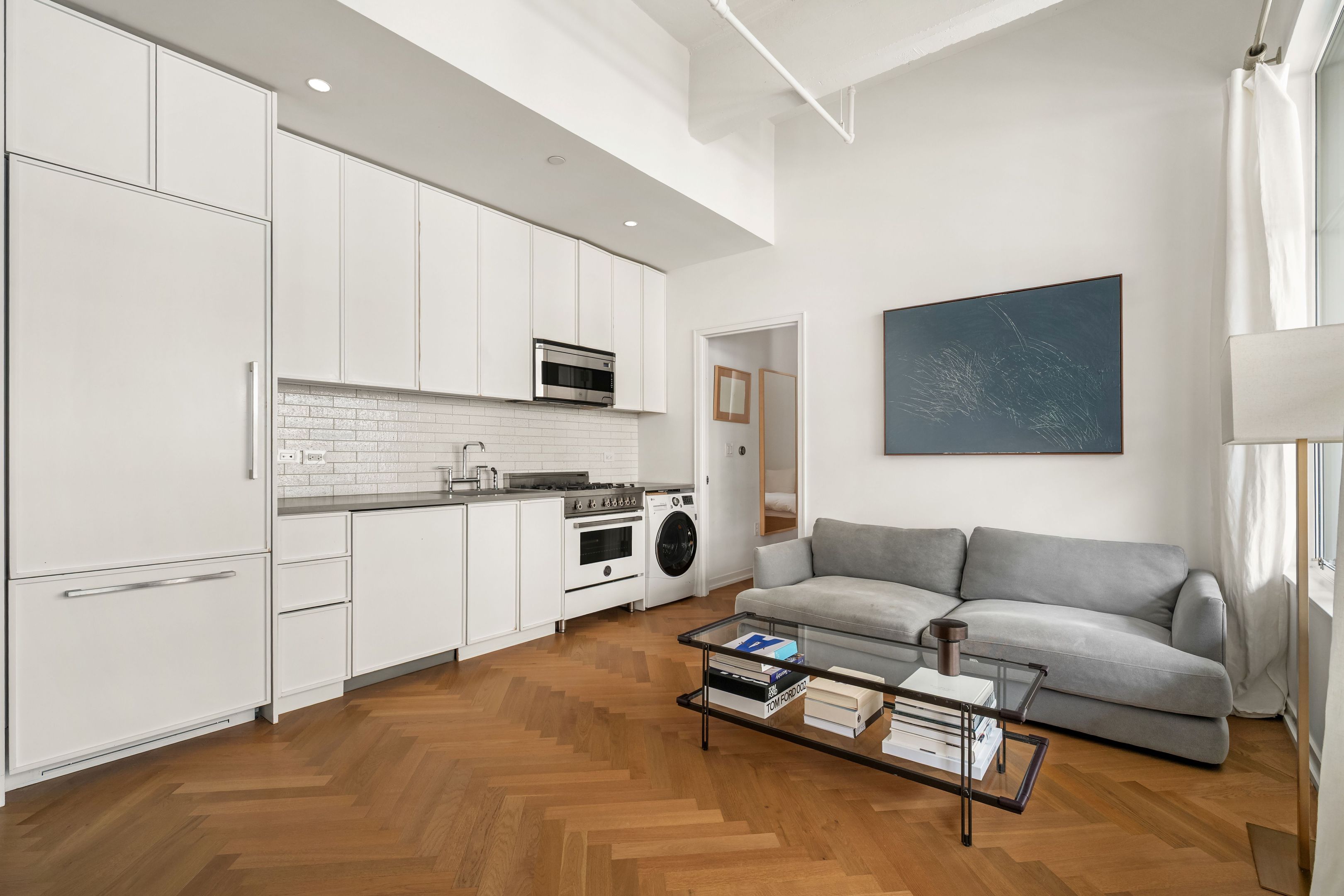 184 Kent Avenue B506