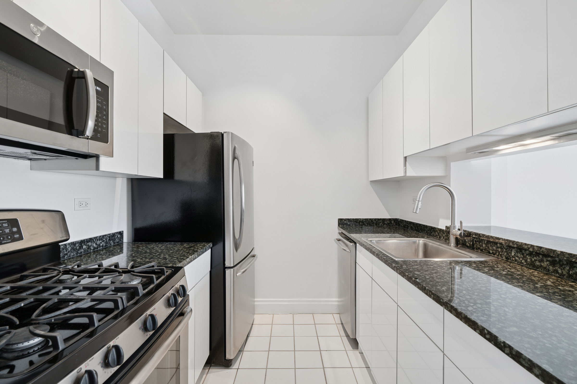 350 E 82nd Street 9C
