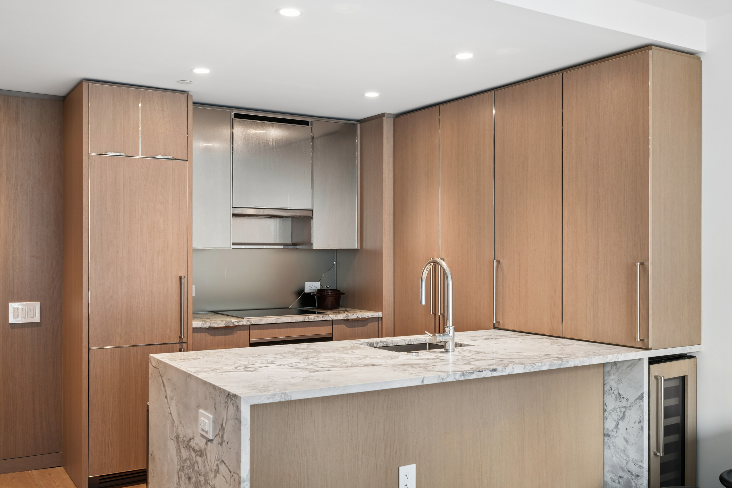 111 W 56th Street 34E