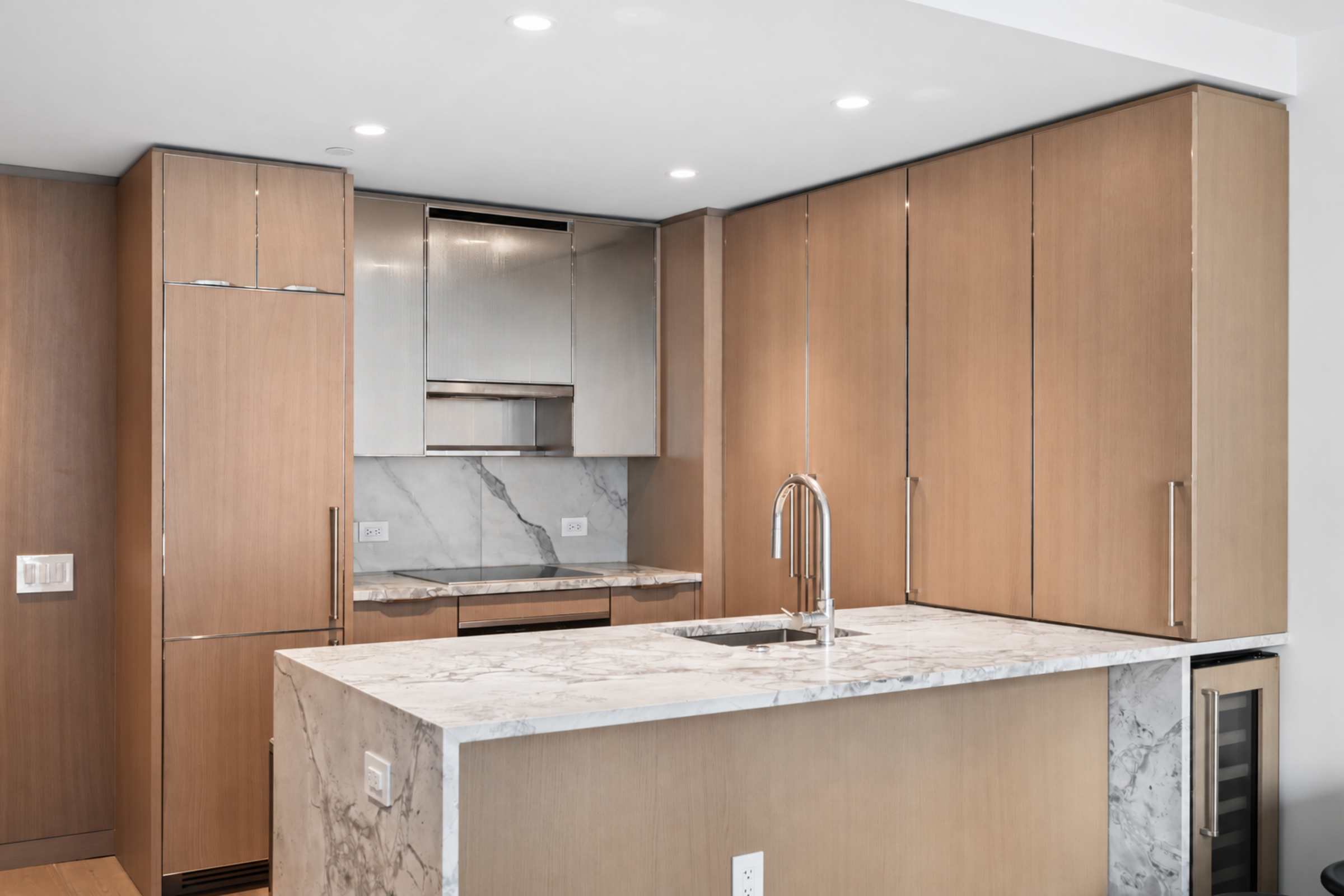 111 W 56th Street 34E