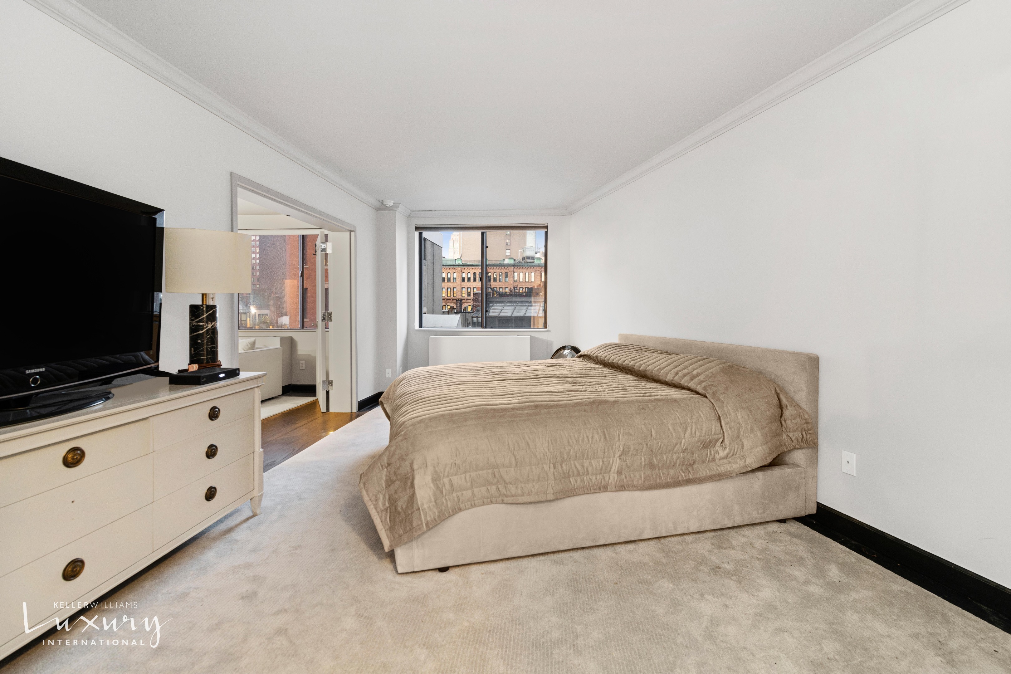 44 E 12th Street 9A
