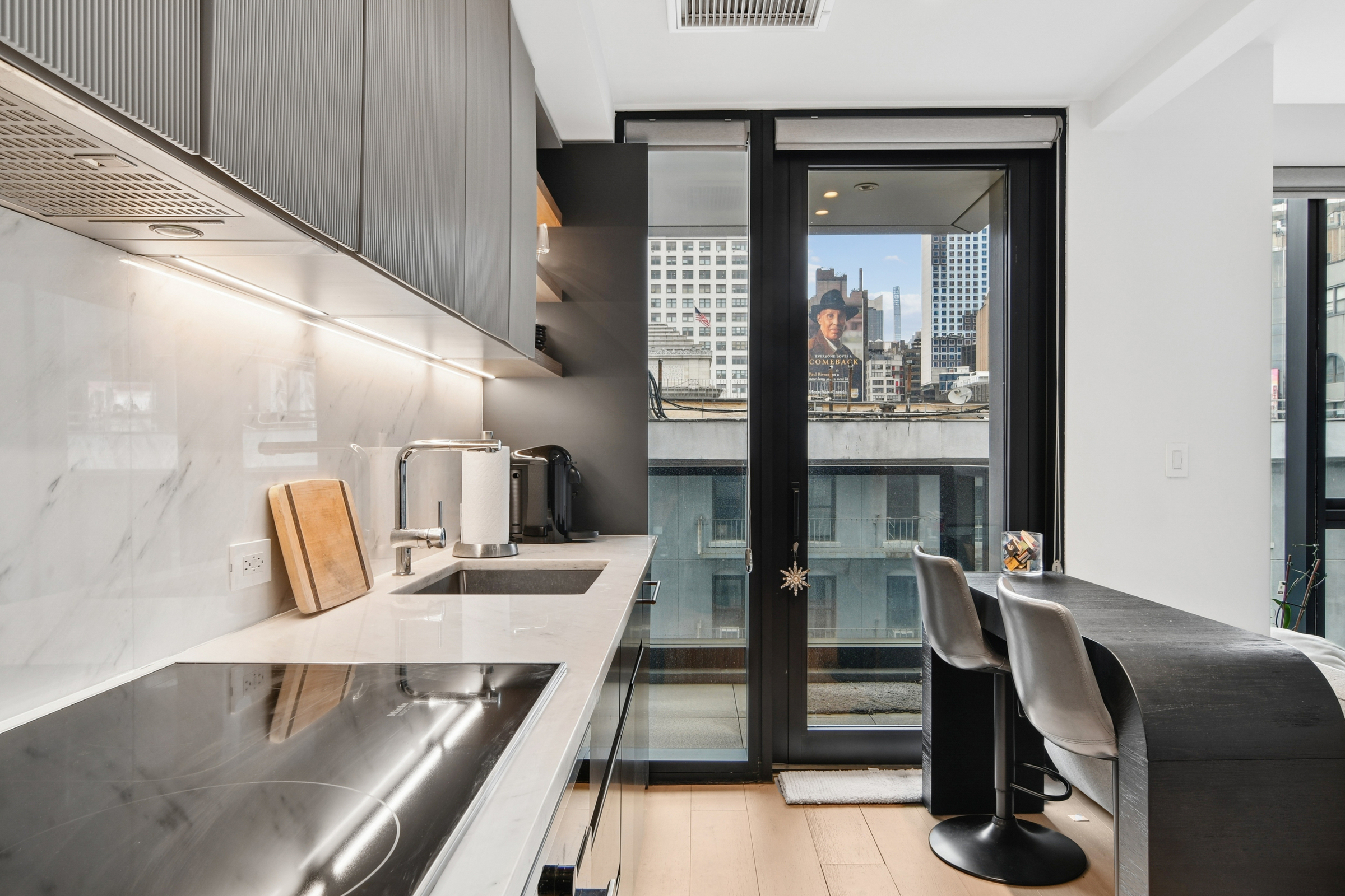 300 W 30th Street 4B