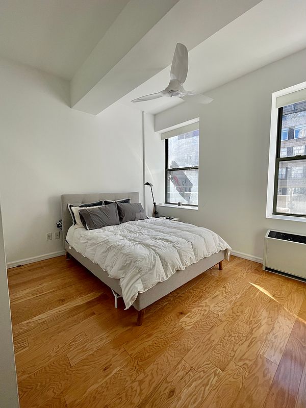 99 John Street 2304