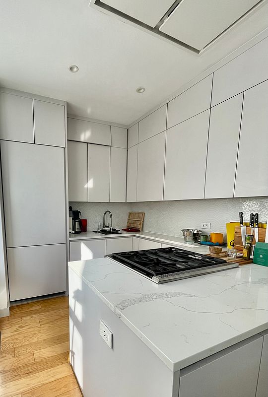 99 John Street 2304
