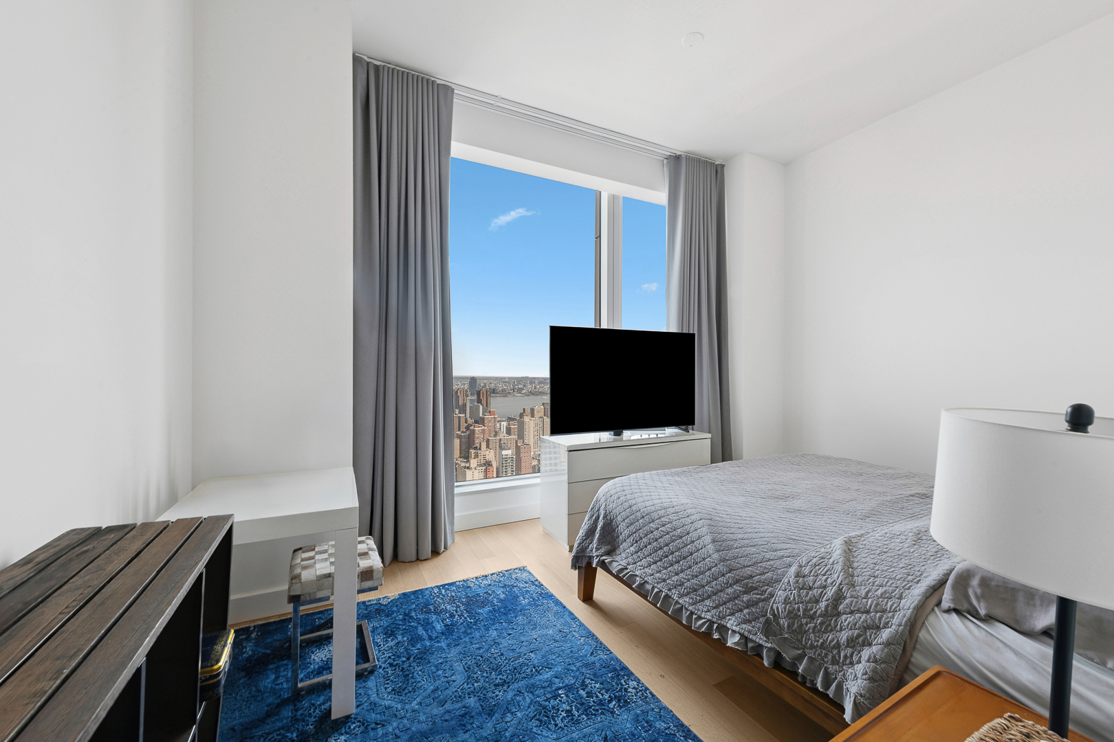 15 E 30th Street 44C