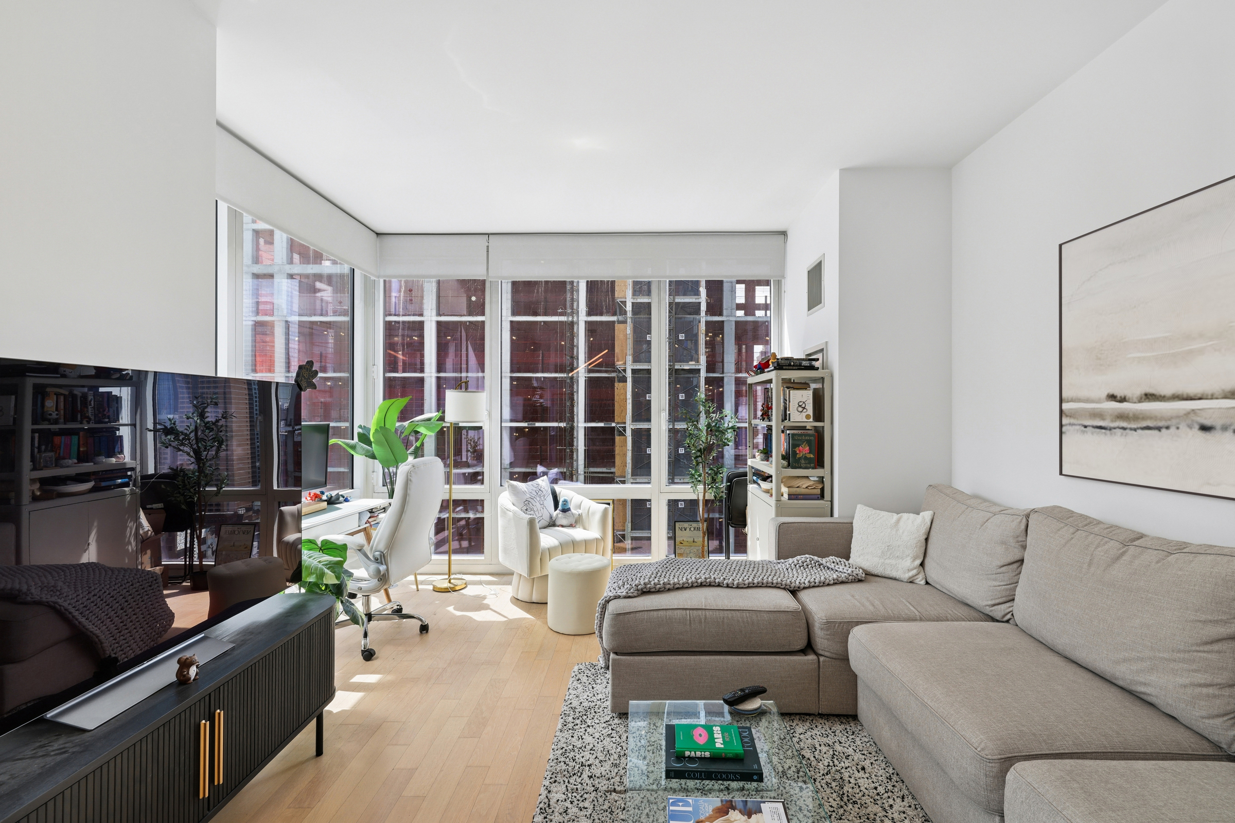 247 W 46th Street 2204