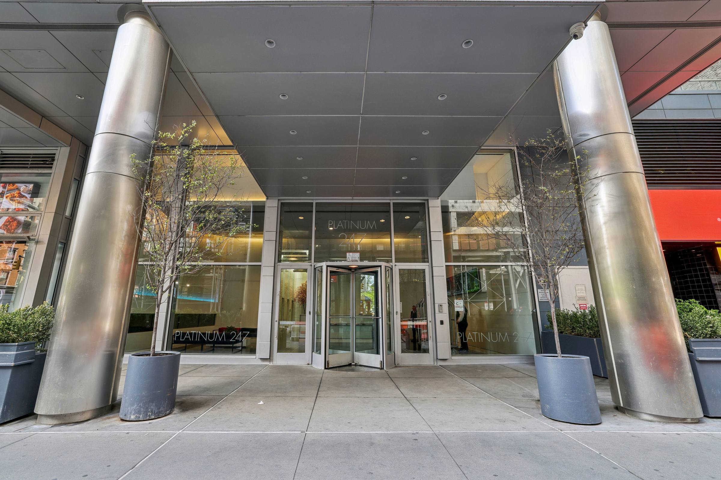 247 W 46th Street 2204