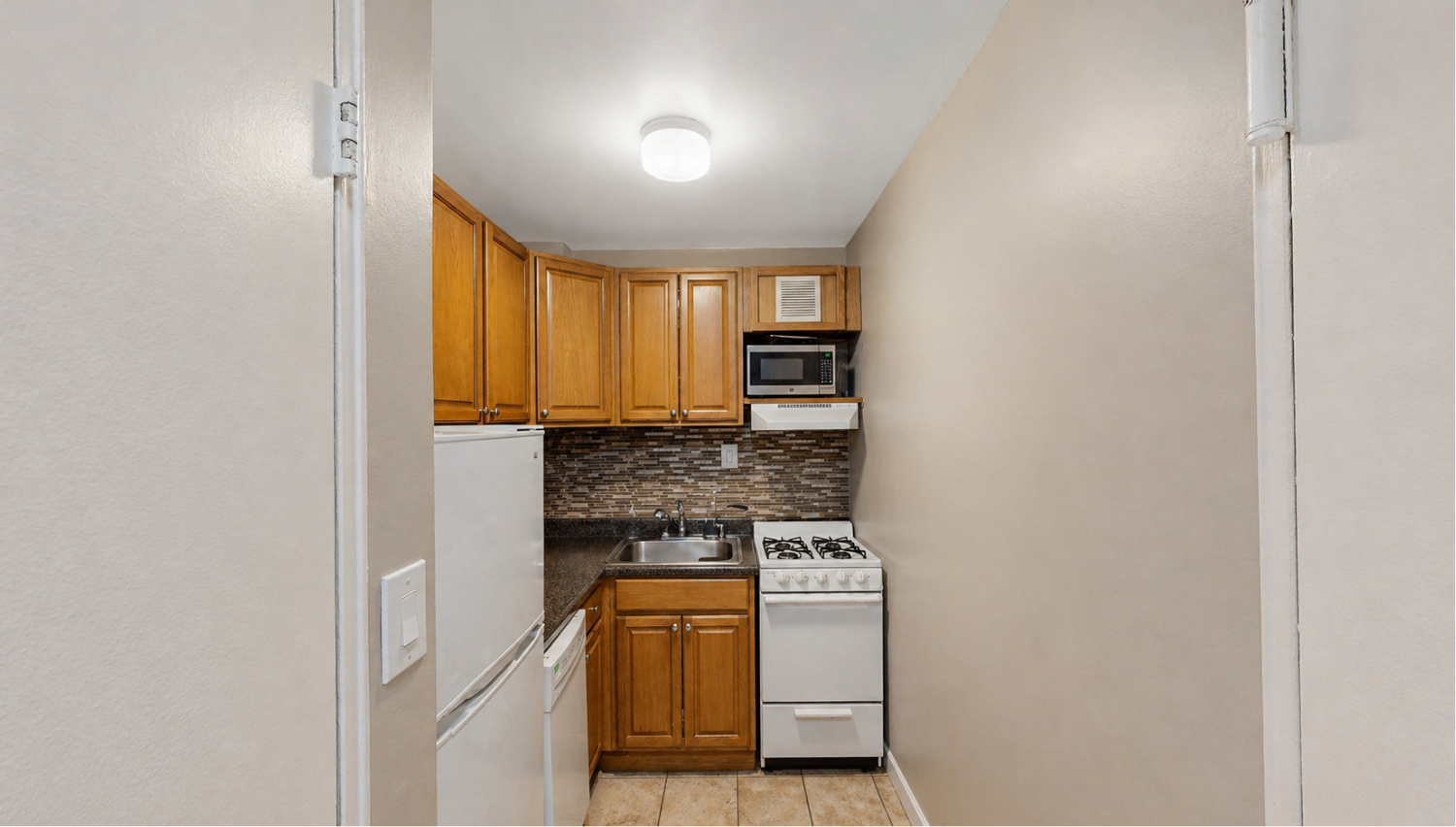 165 Christopher Street 6P