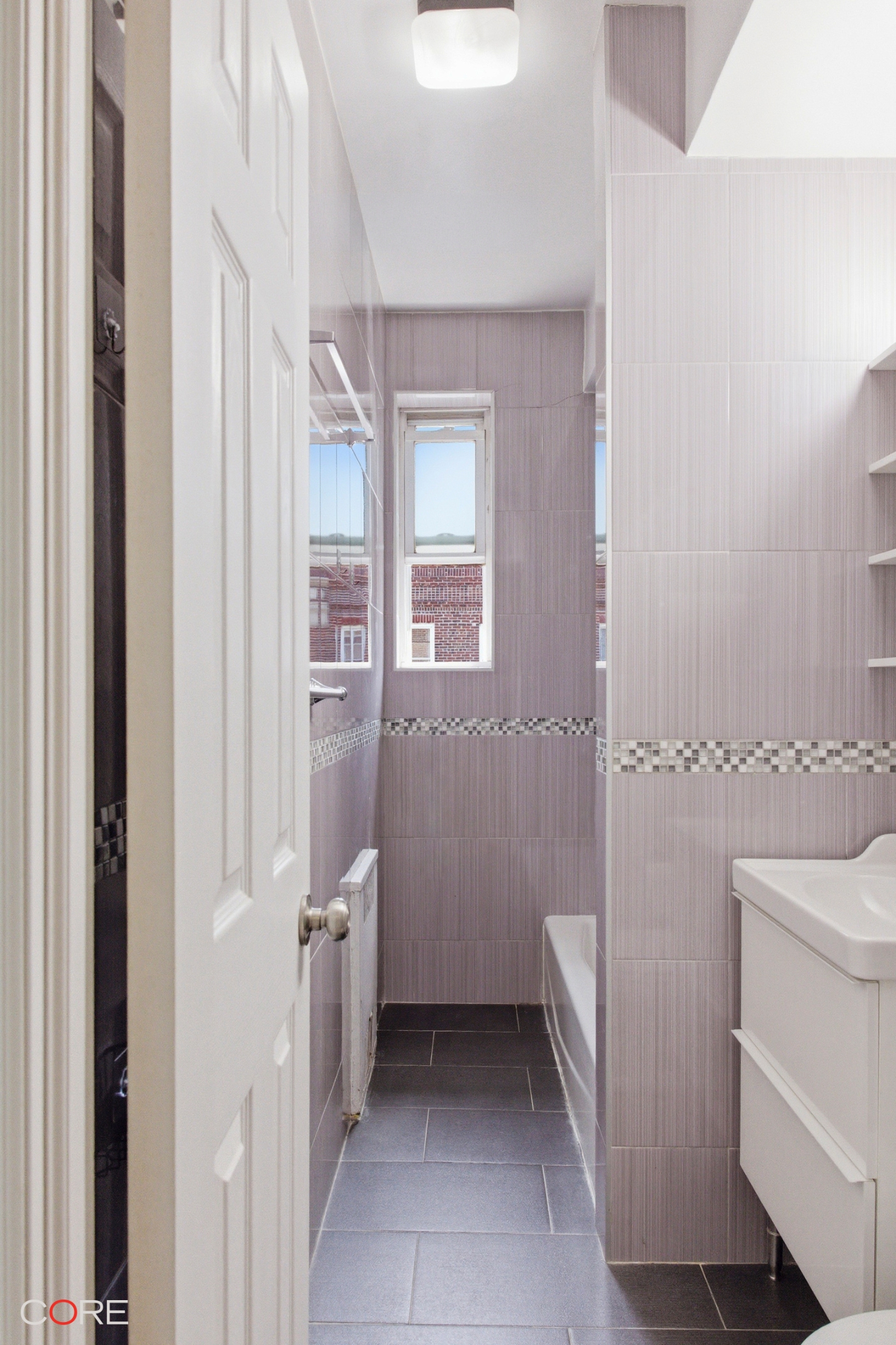 114-20 Boulevard F2