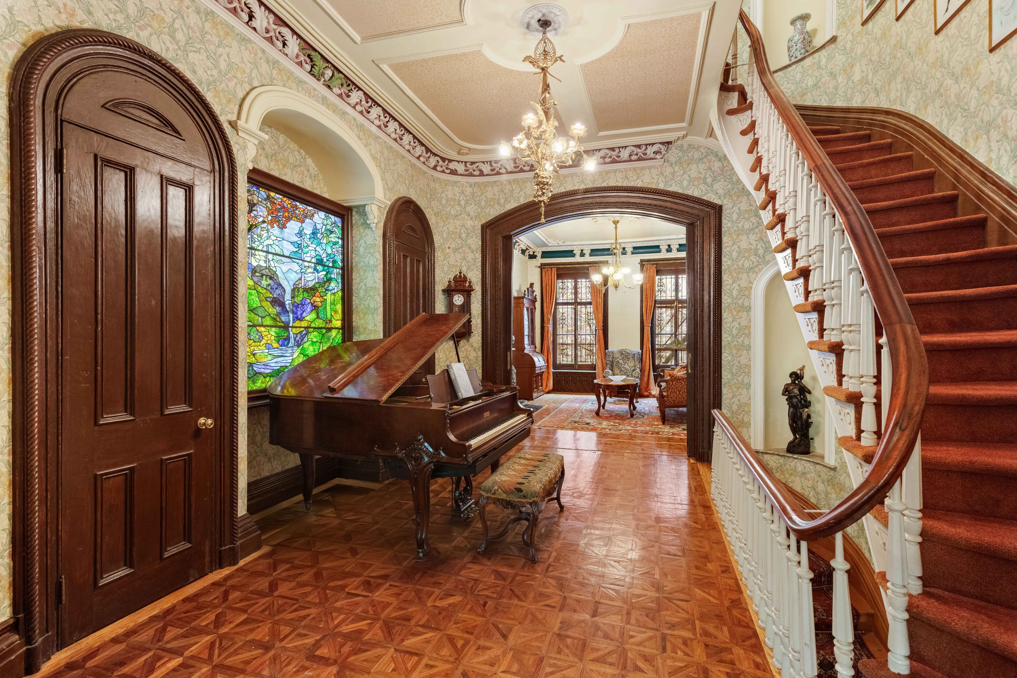 234 W 22nd Street