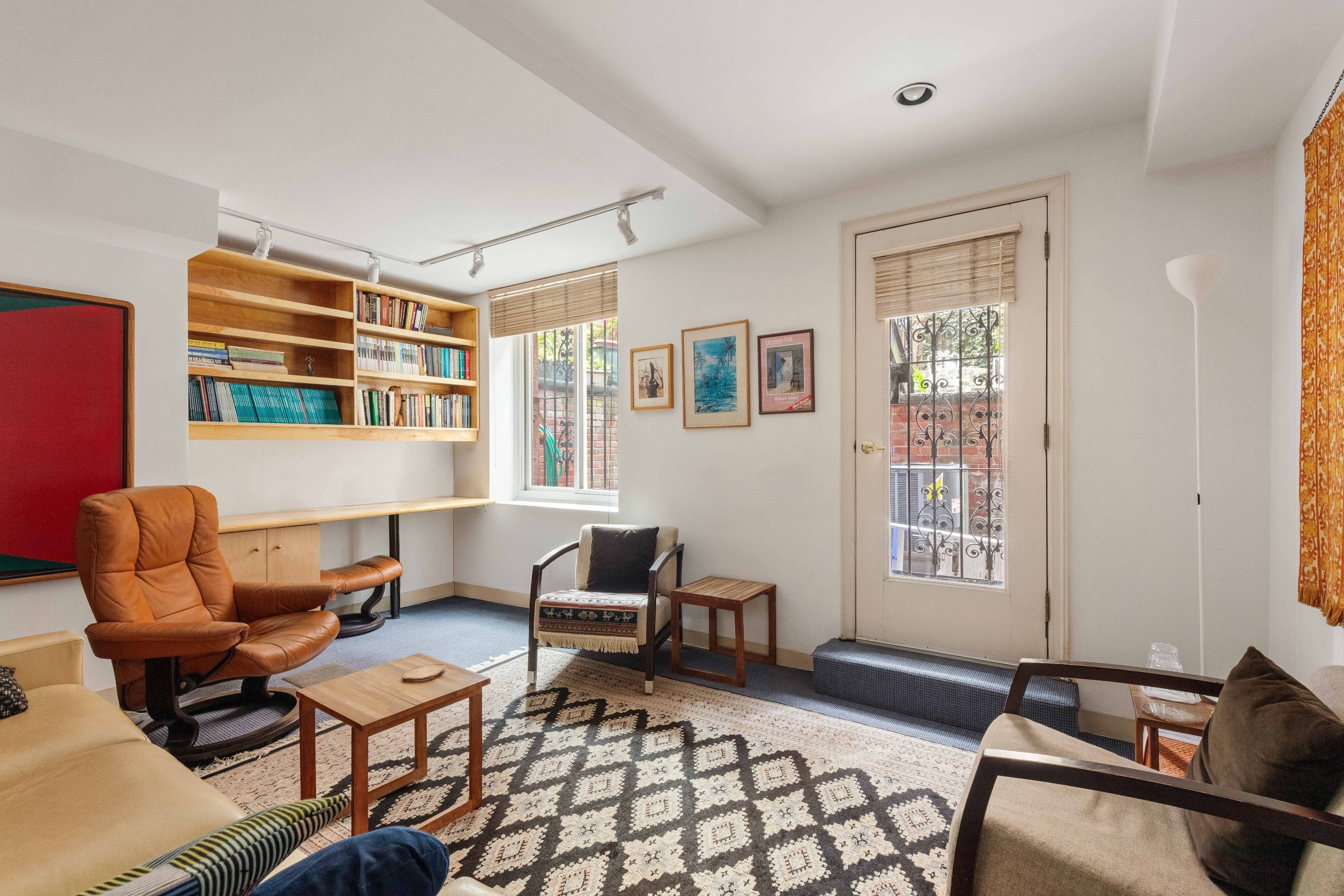 234 W 22nd Street