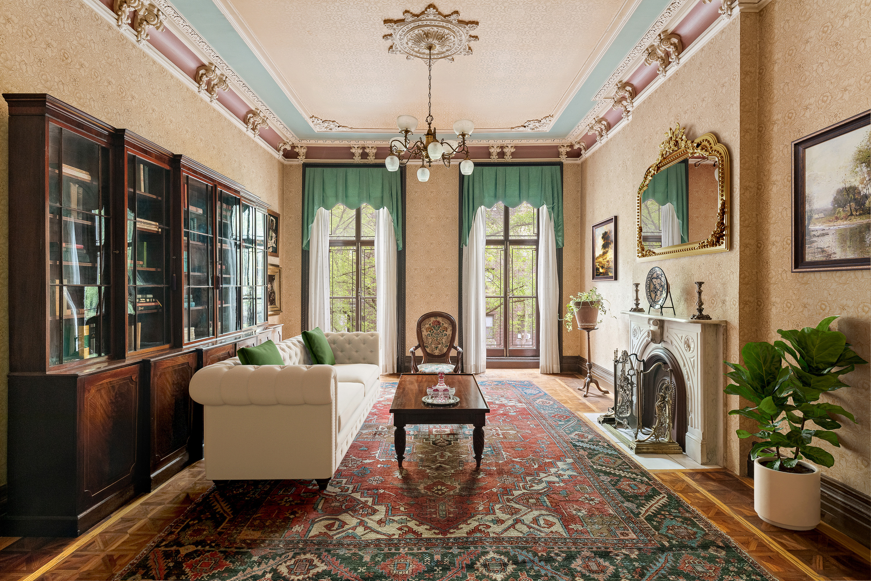 234 W 22nd Street