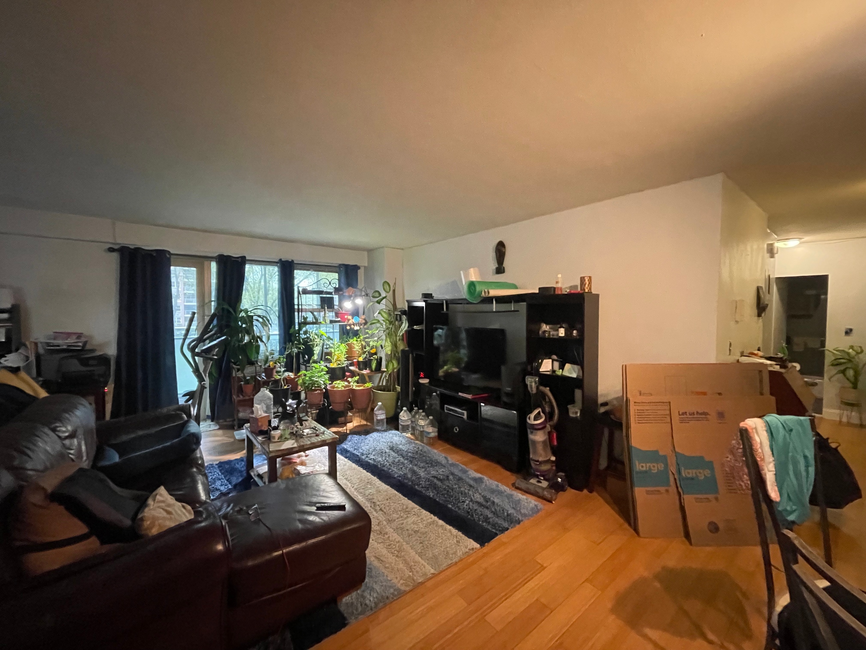 400 Cozine Avenue 2J