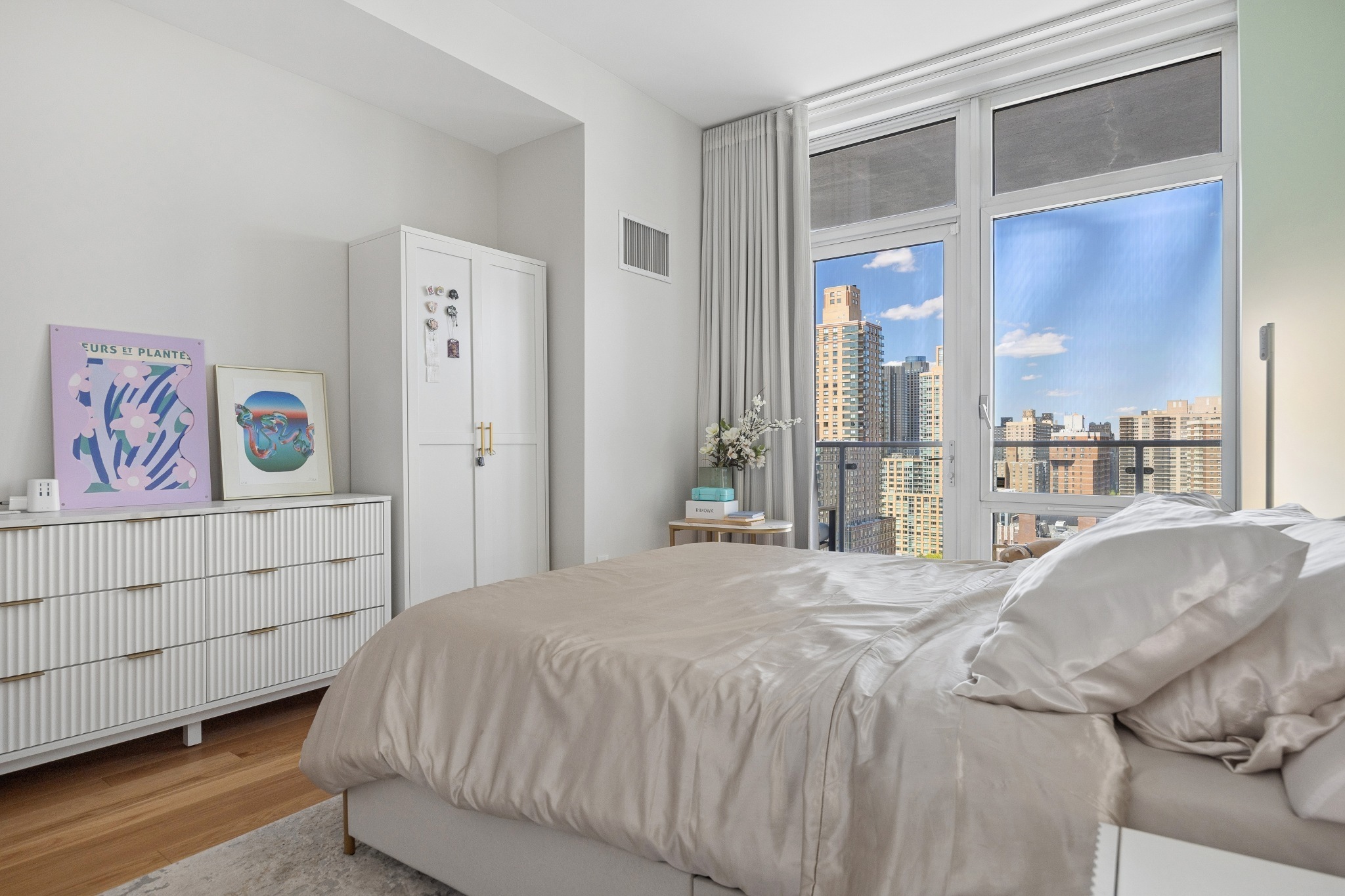 555 W 59th Street 23A