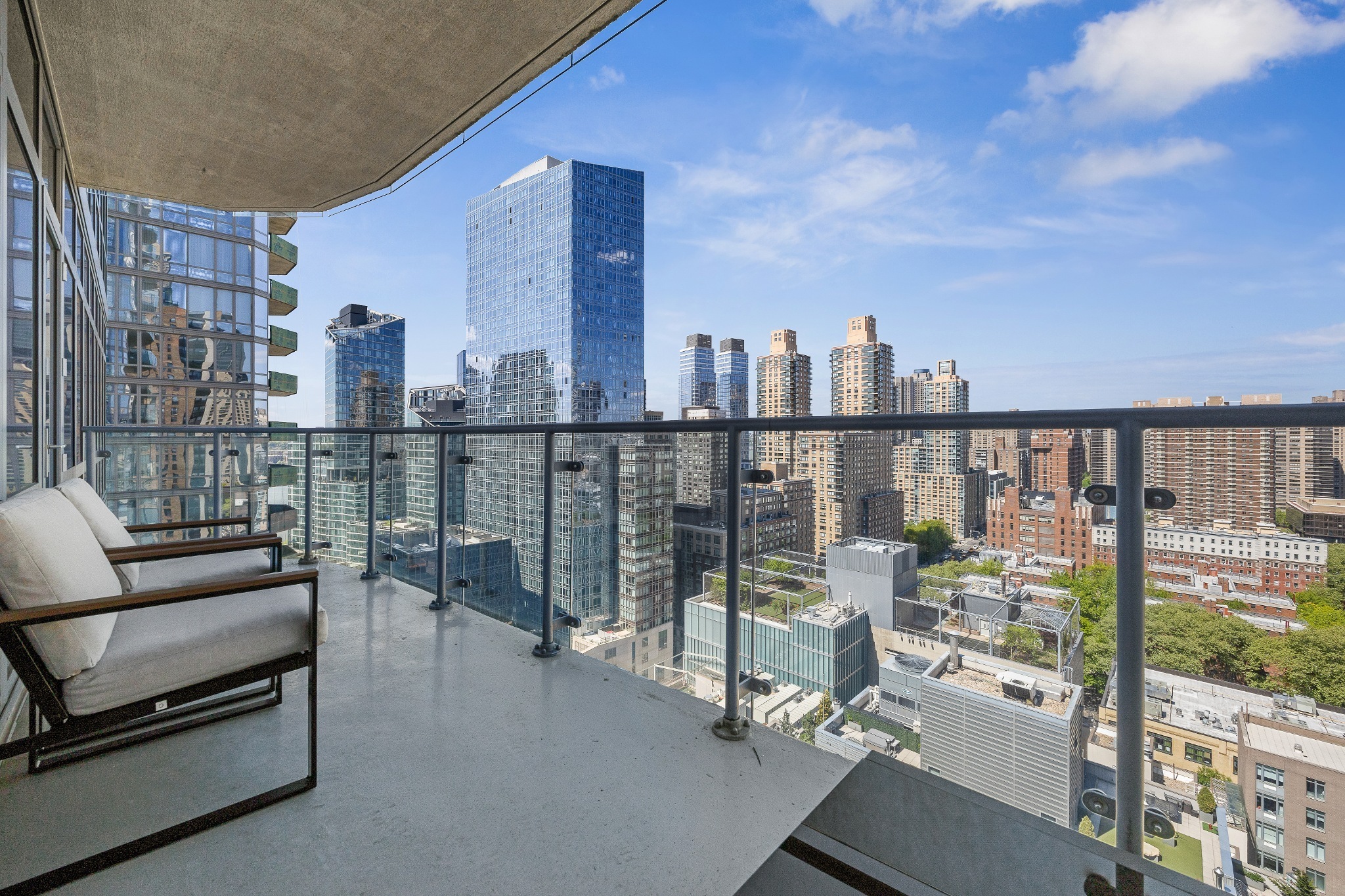 555 W 59th Street 23A