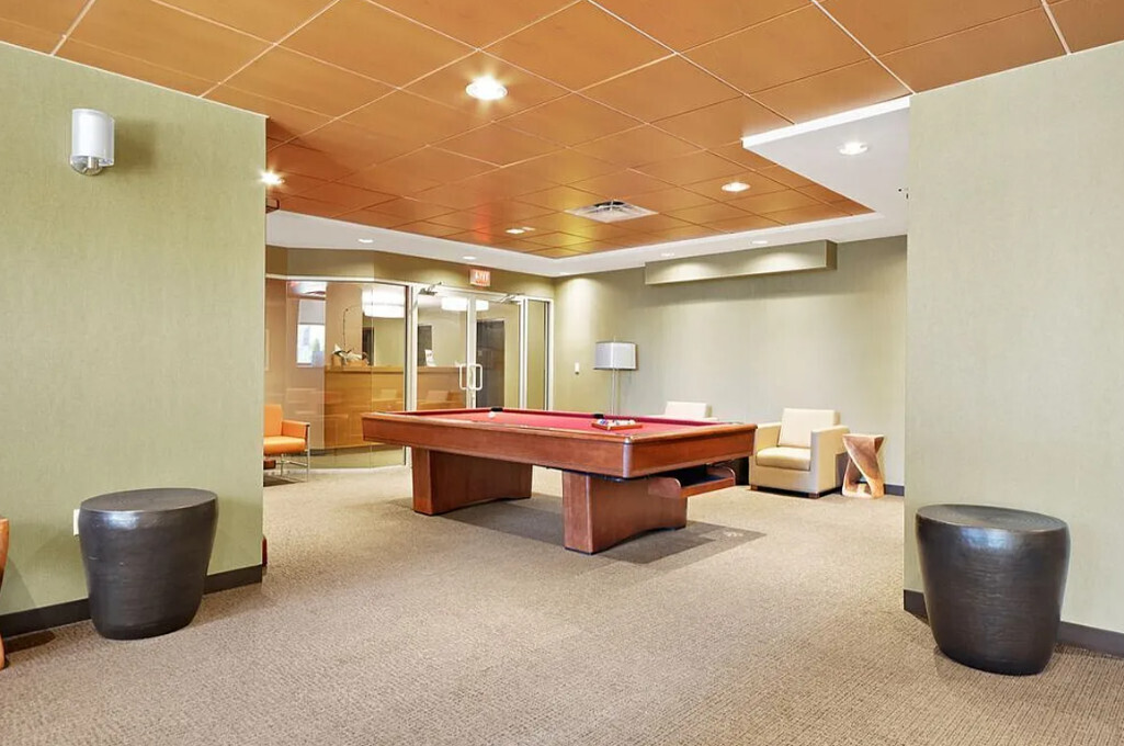 330 E 38th Street 51G