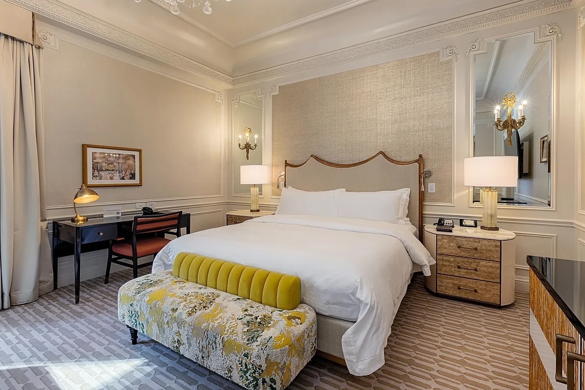 2 E 55th Street 112129