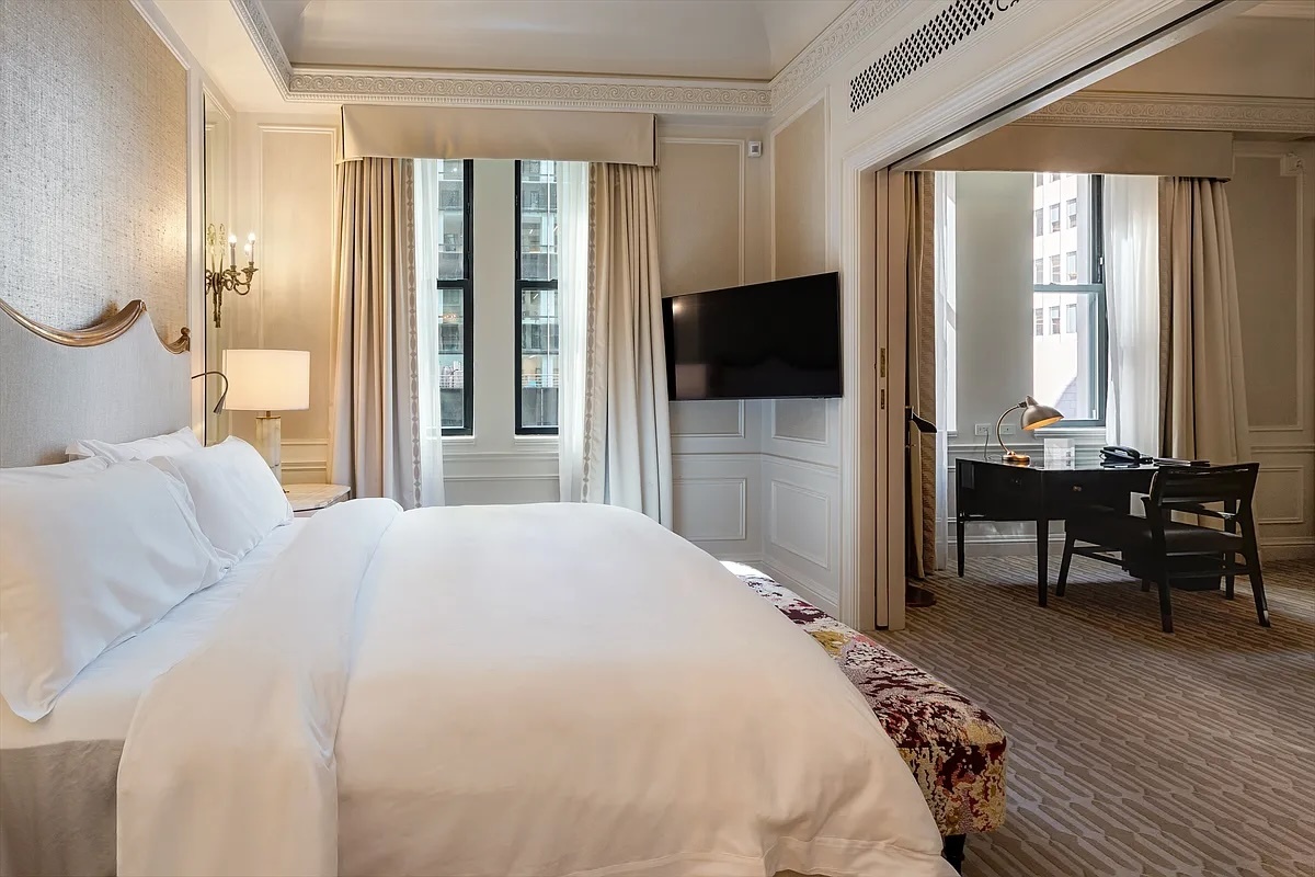 2 E 55th Street 112129