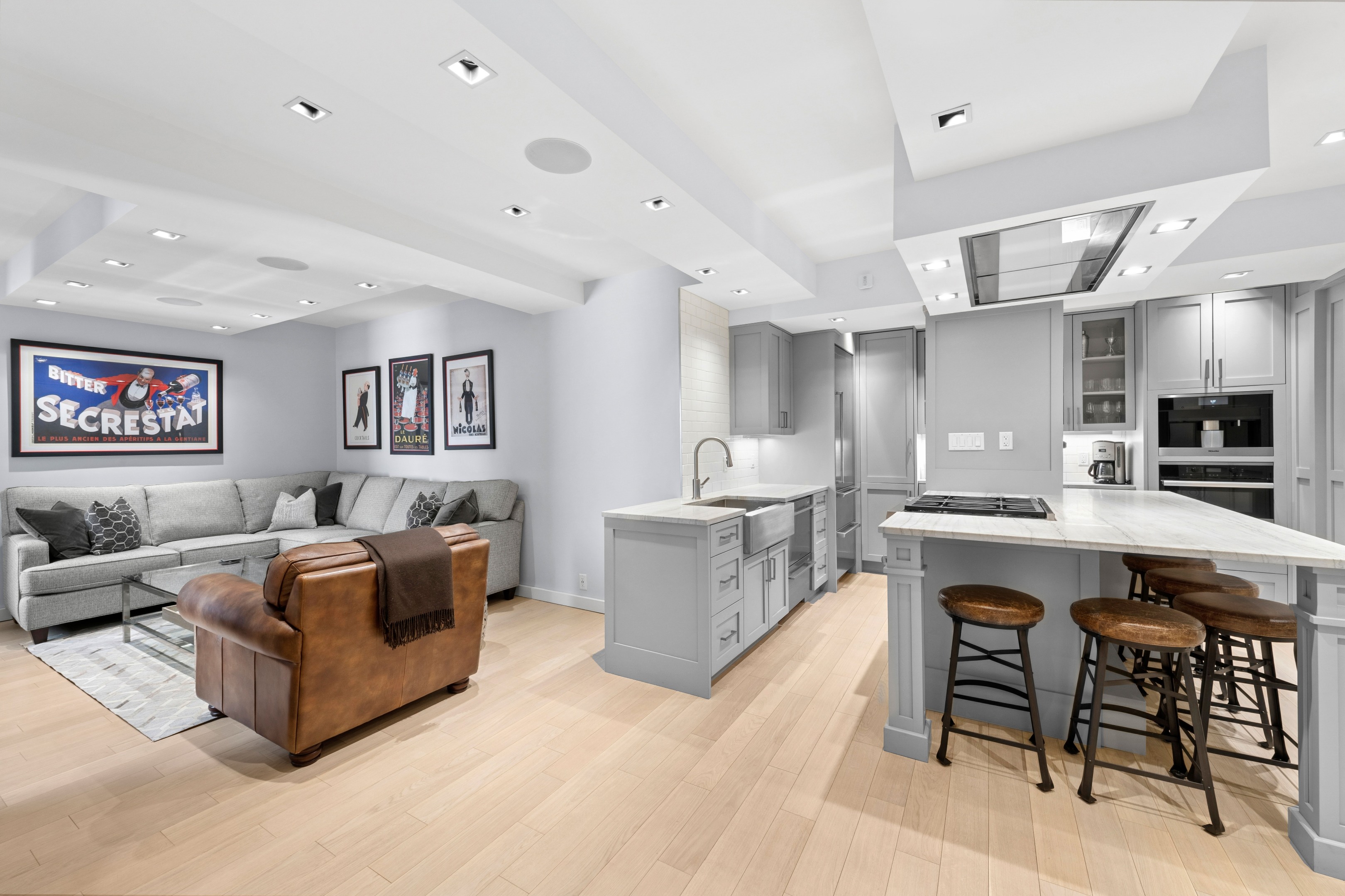 106 Central Park S 14B