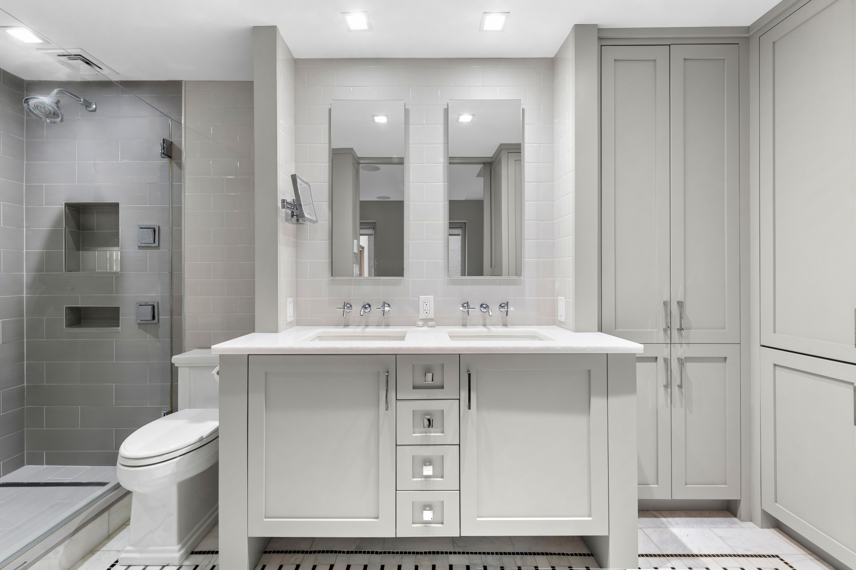 106 Central Park S 14B