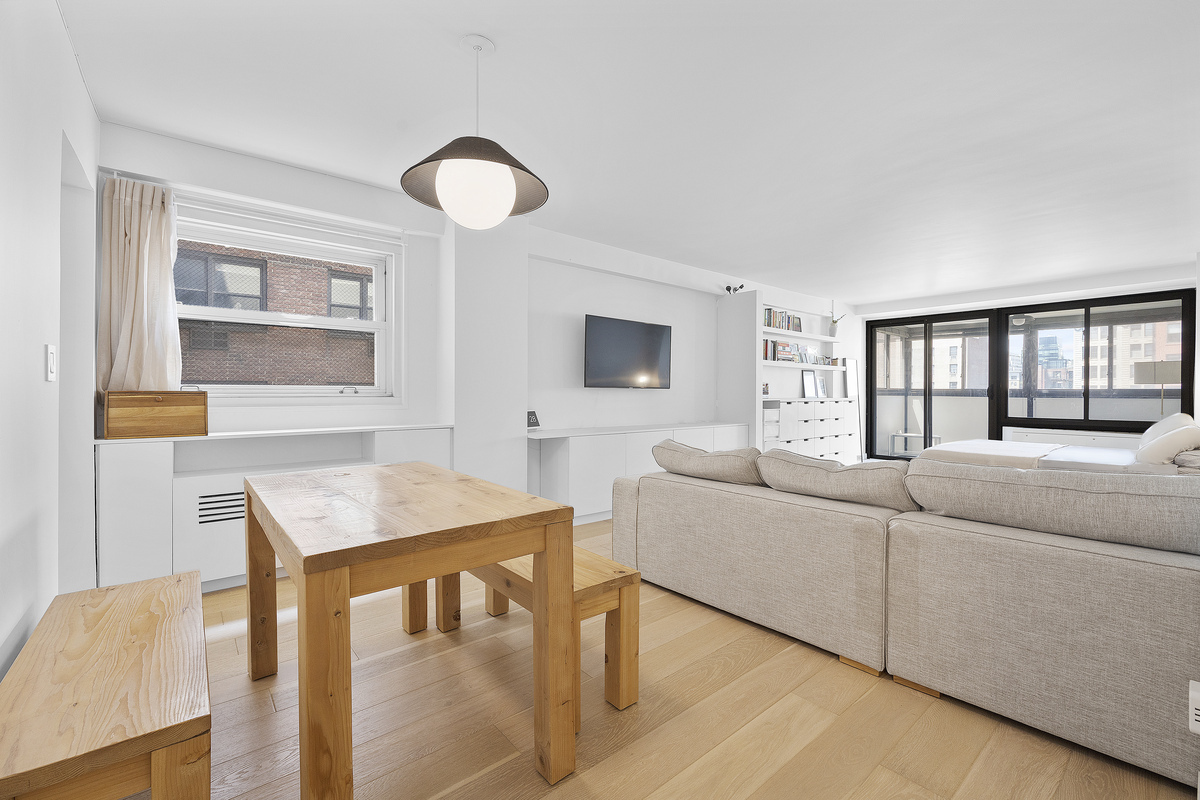 142 E 16th Street 11G
