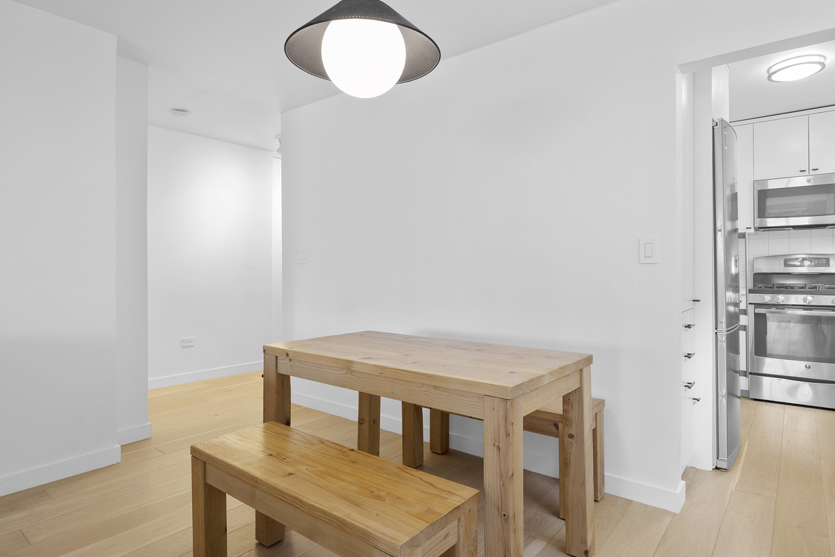 142 E 16th Street 11G