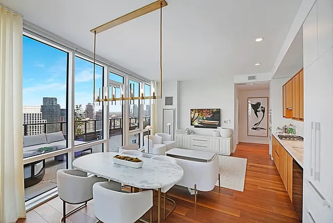 21 India Street 33B