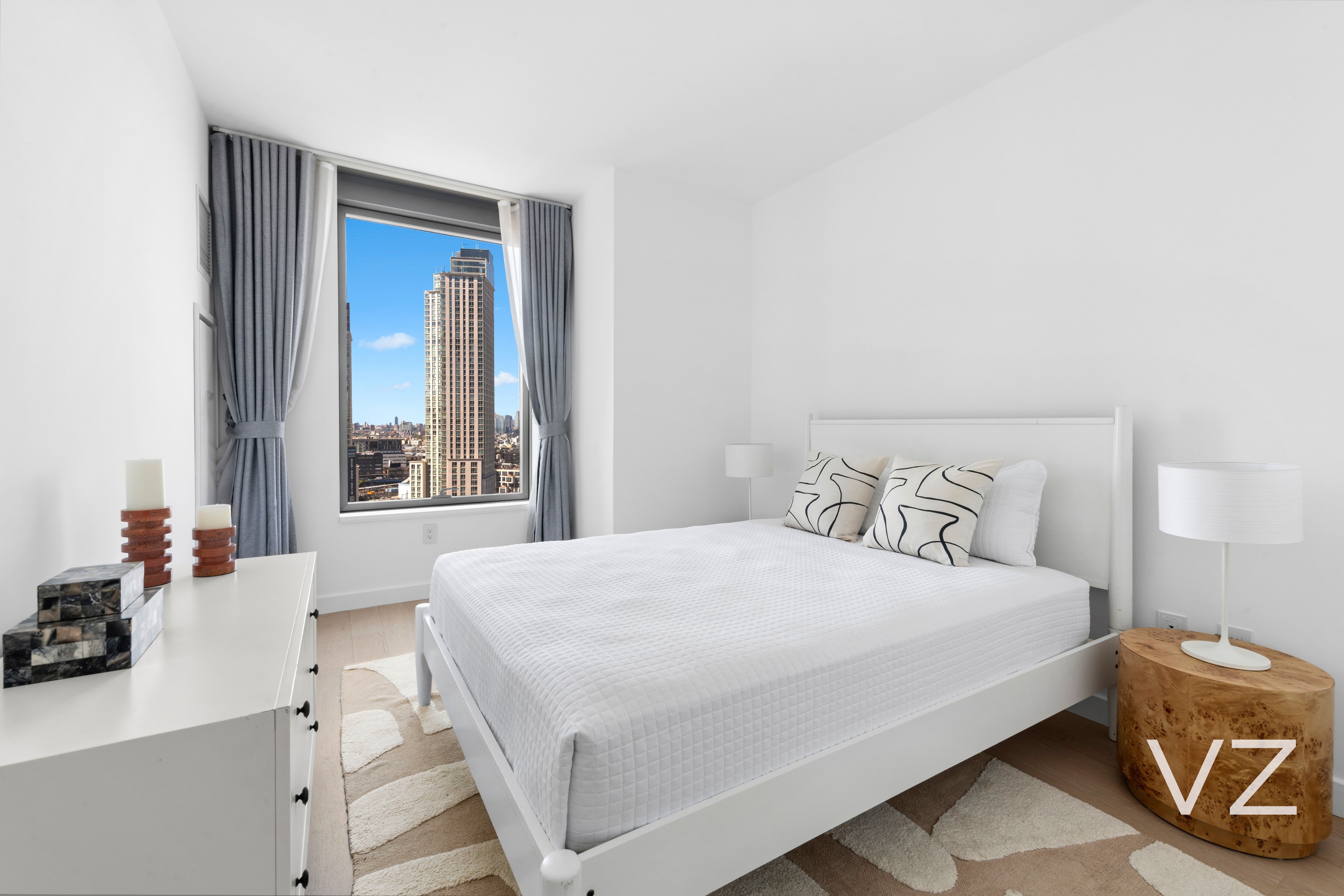 3 Court Square 2010