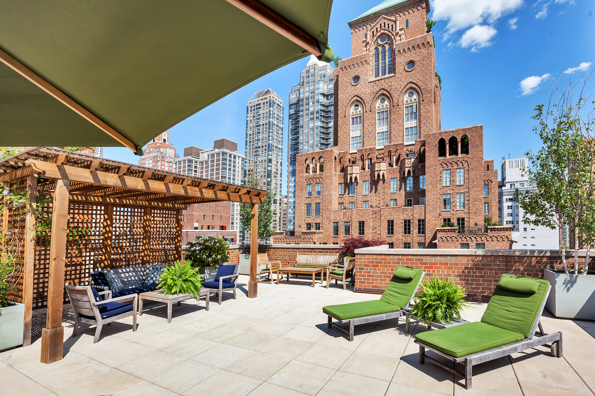 130 E 63RD Street 12B