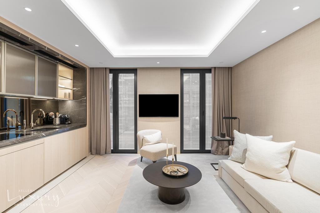 685 Fifth Avenue 6D