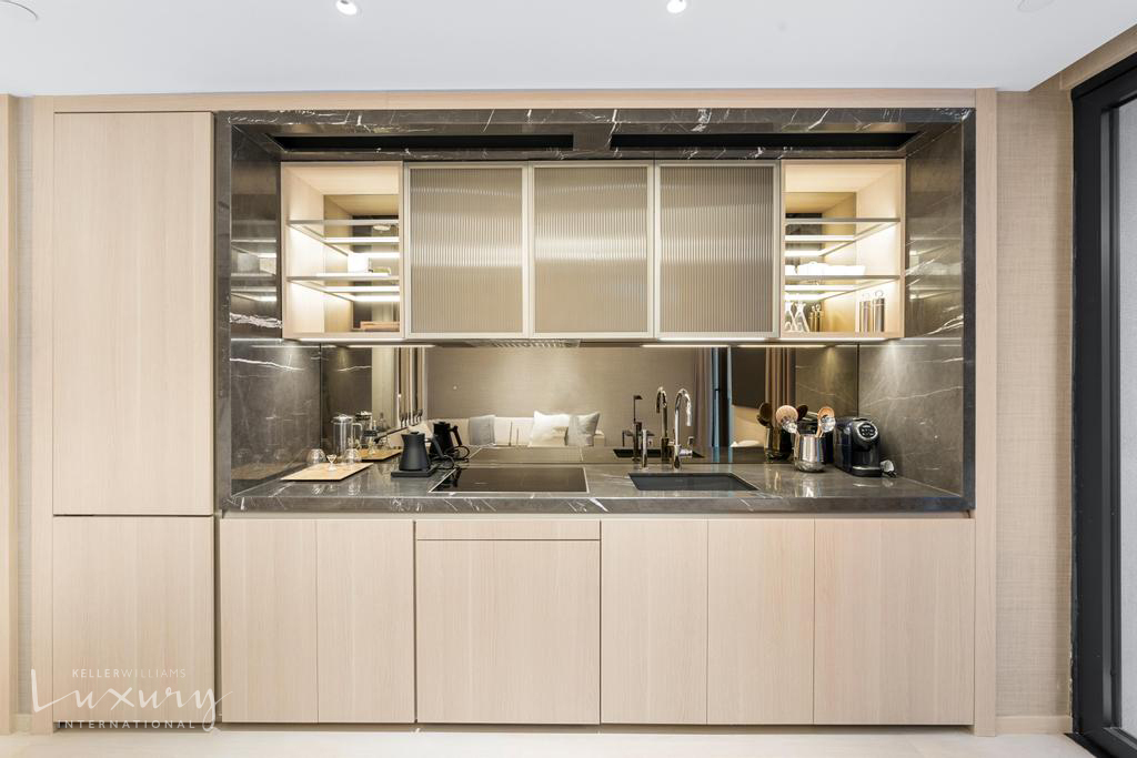 685 Fifth Avenue 6D
