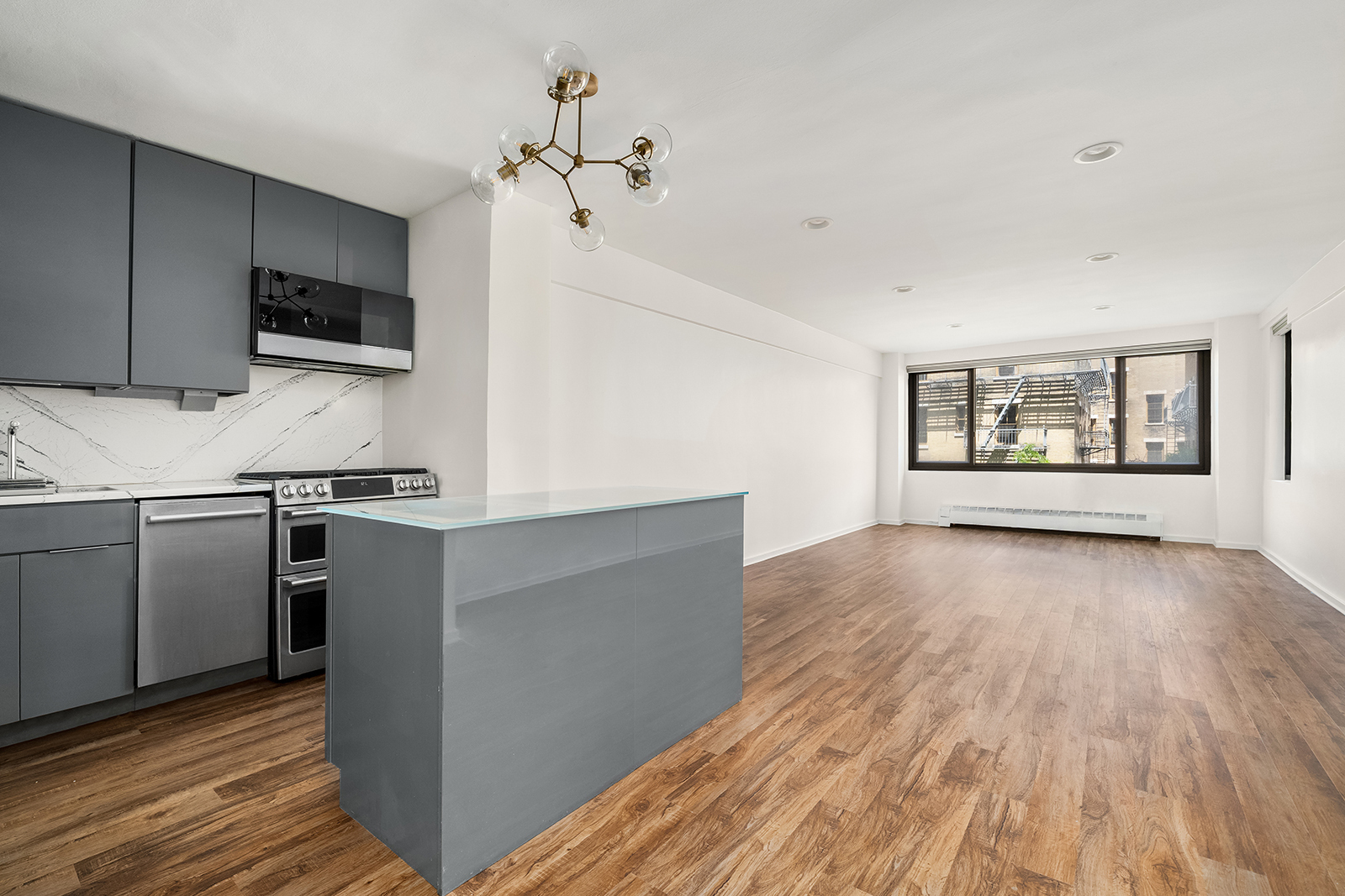 420 E 64th Street W6G