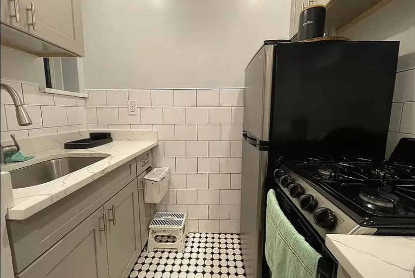 446 Central Park W 4C