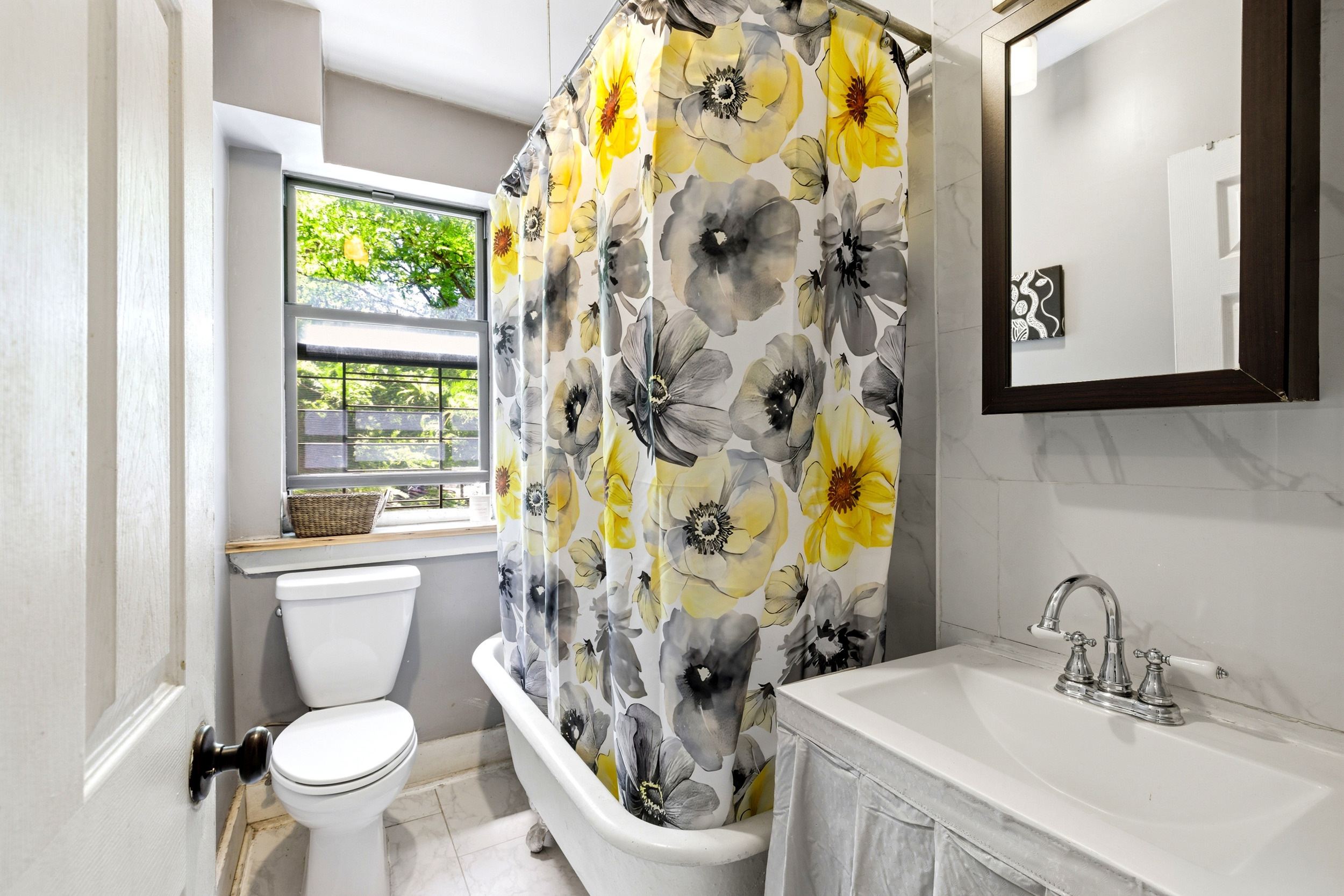 501 W 156th Street 25