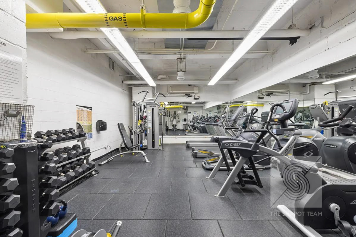 401 E 65th Street 6I