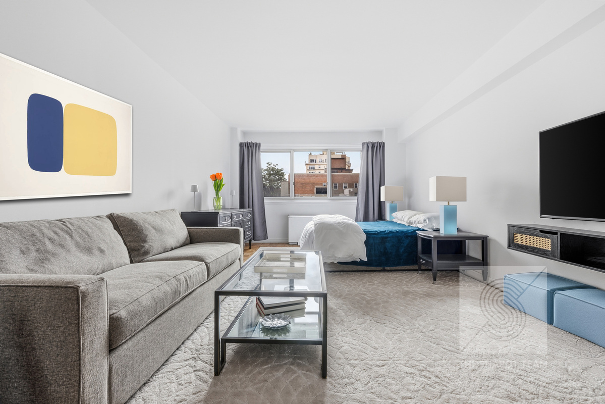 401 E 65th Street 6I