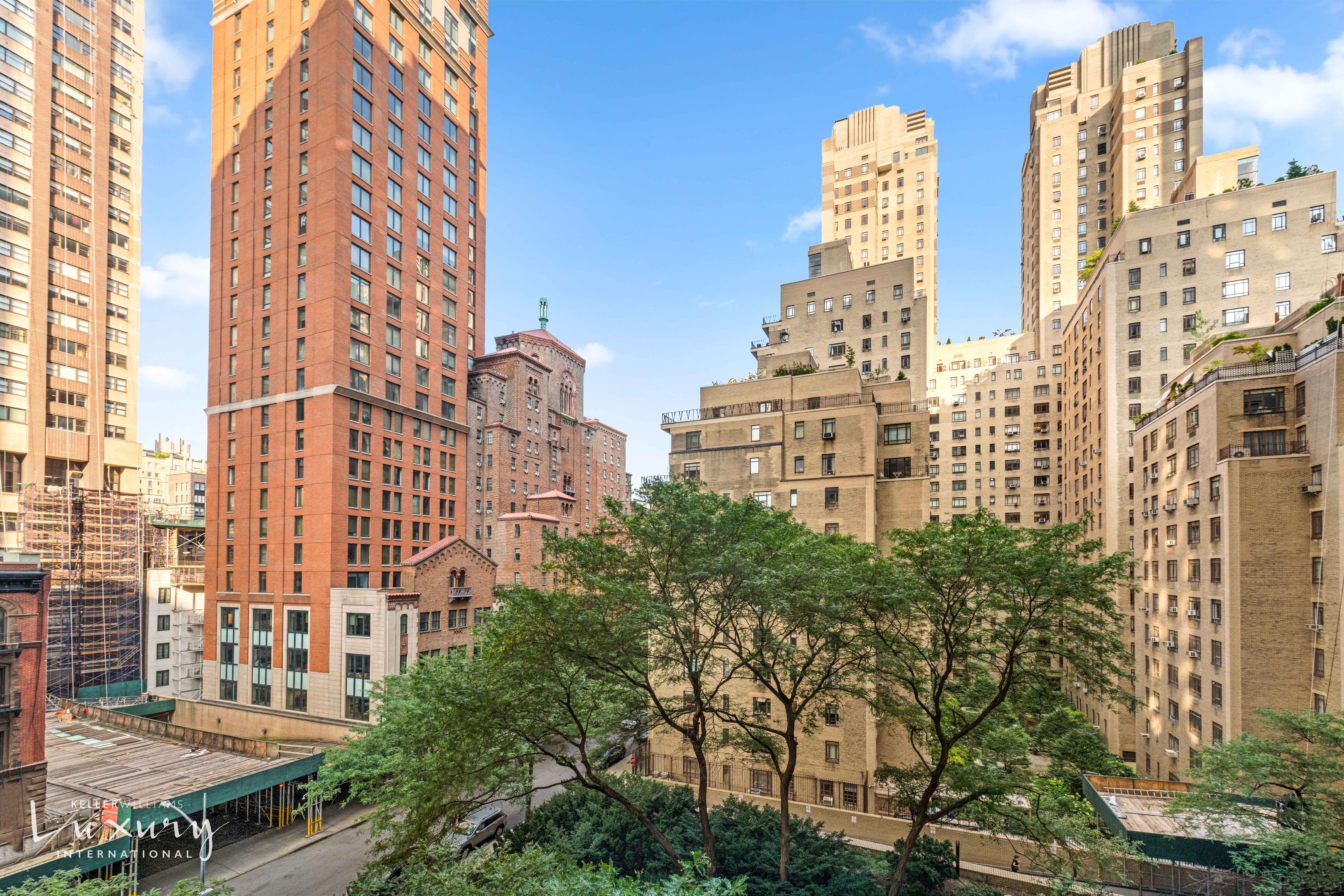 30 W 63rd Street 6T