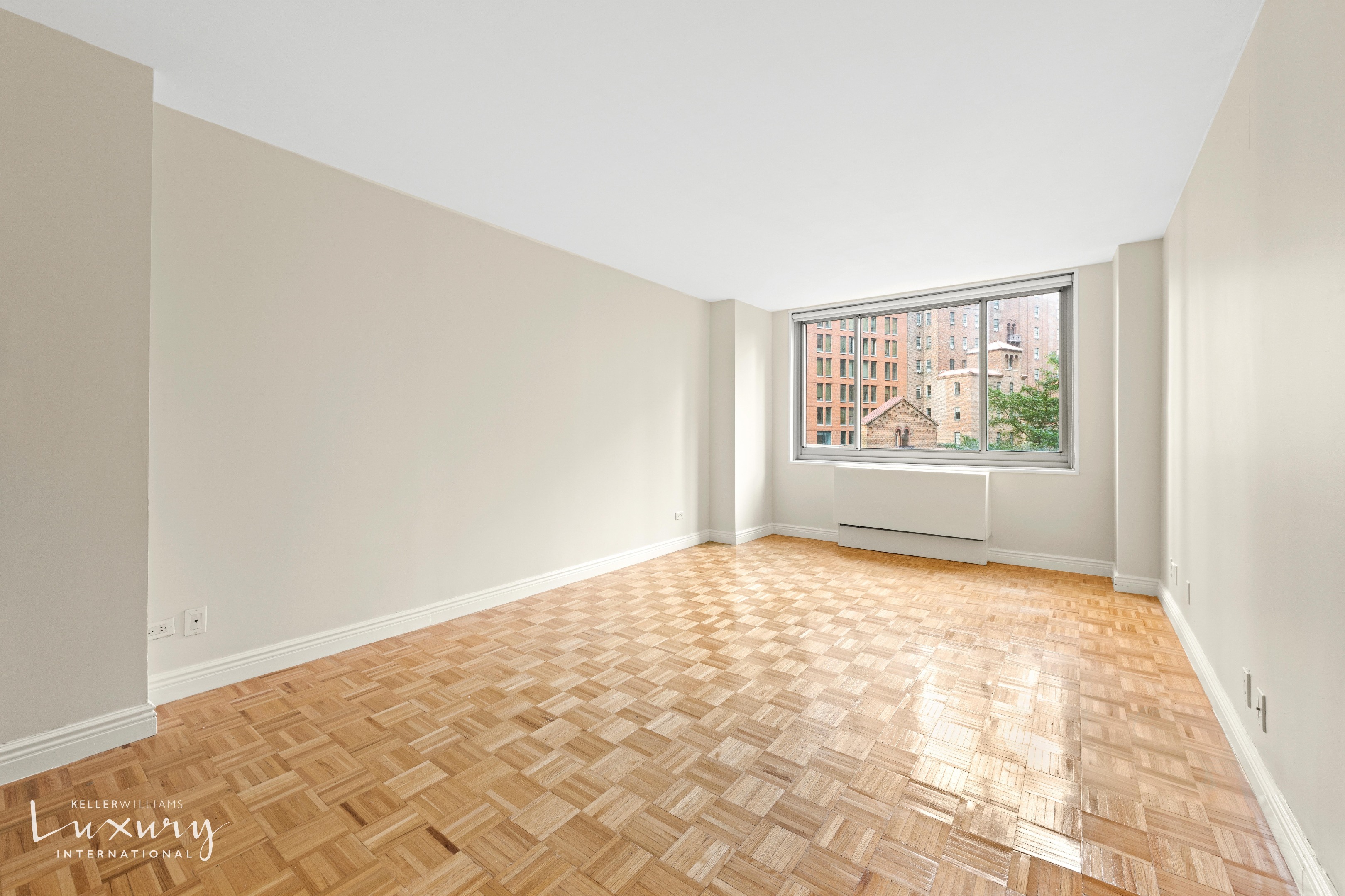 30 W 63rd Street 6T