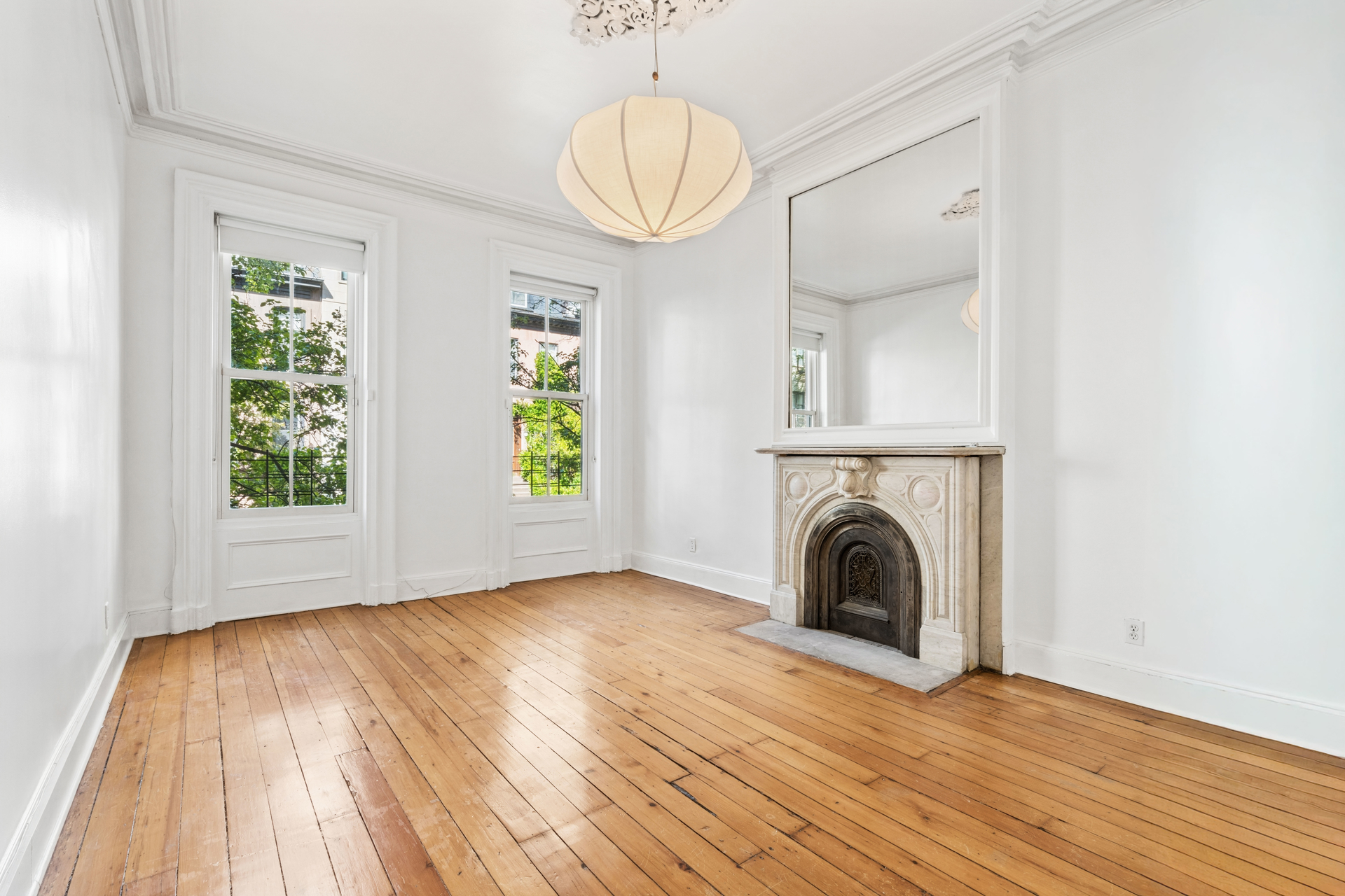 344 E 84TH Street 1