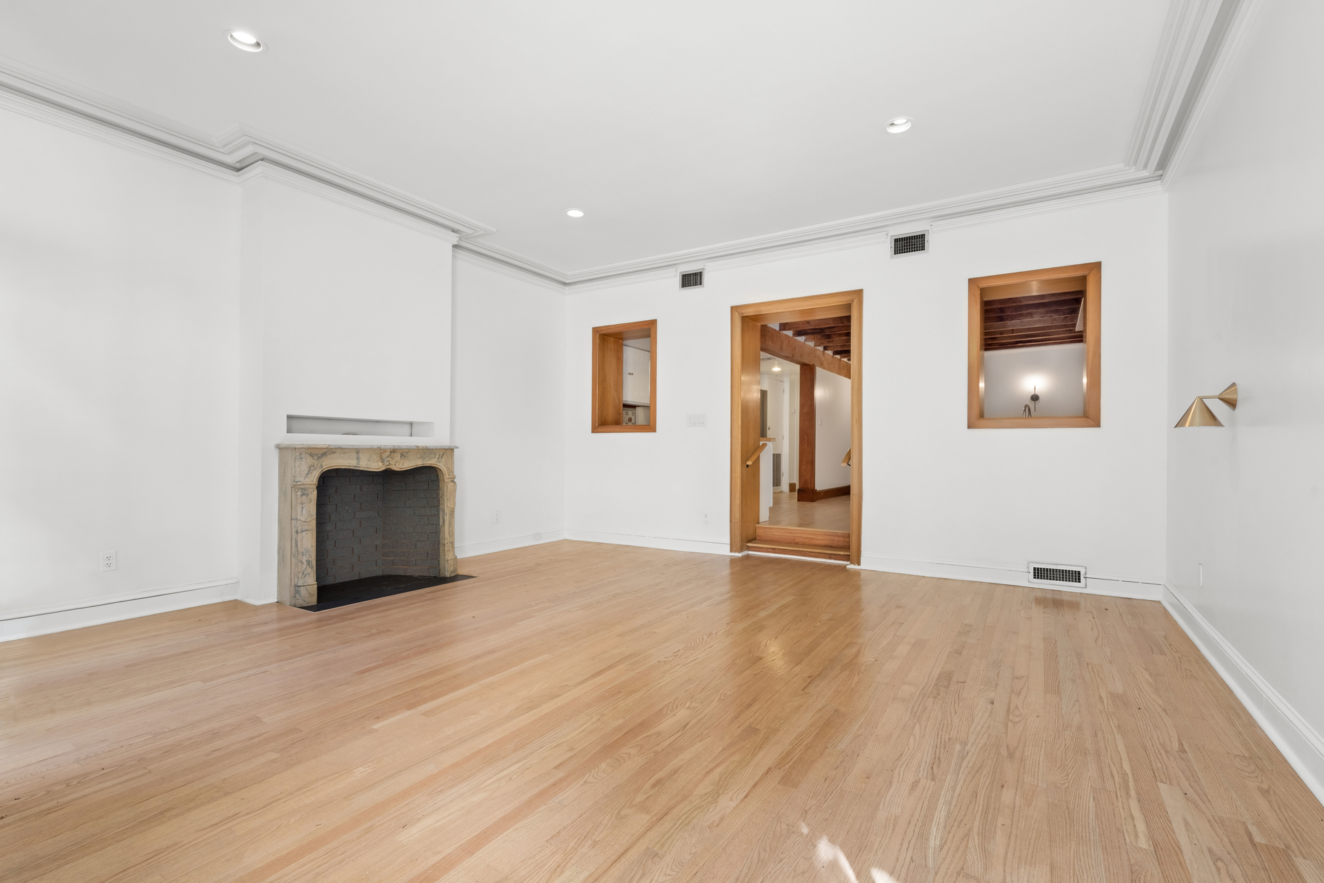 344 E 84TH Street 1