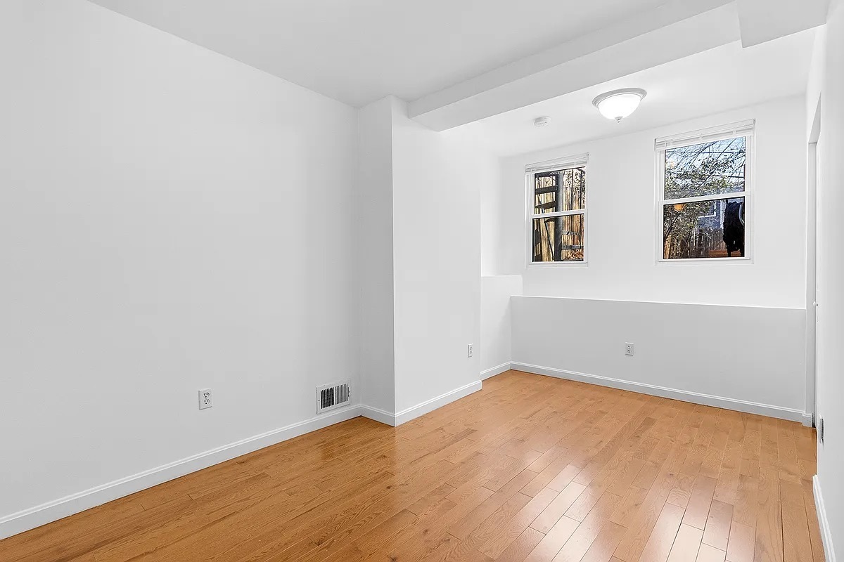 315 22nd Street 1