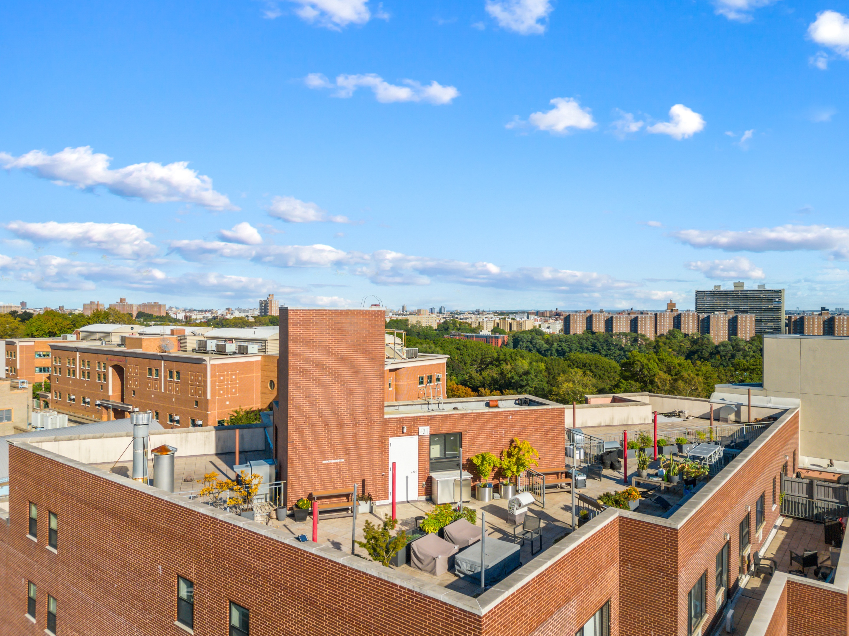 456 W 167th Street 6G