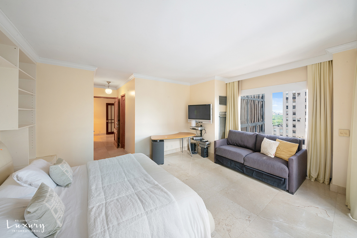 721 Fifth Avenue 36DE